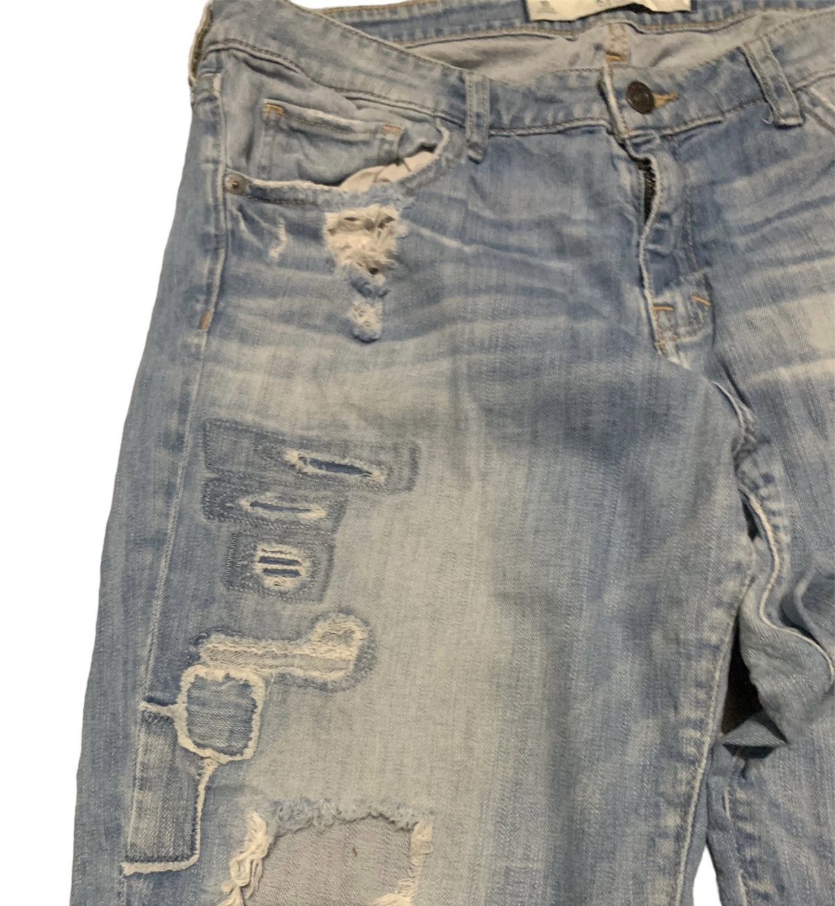 Abercrombie & Fitch Abercrombie & Fitch Tapered Jeans Distressed Style Size 34" / US 12 / IT 48 - 7 Thumbnail