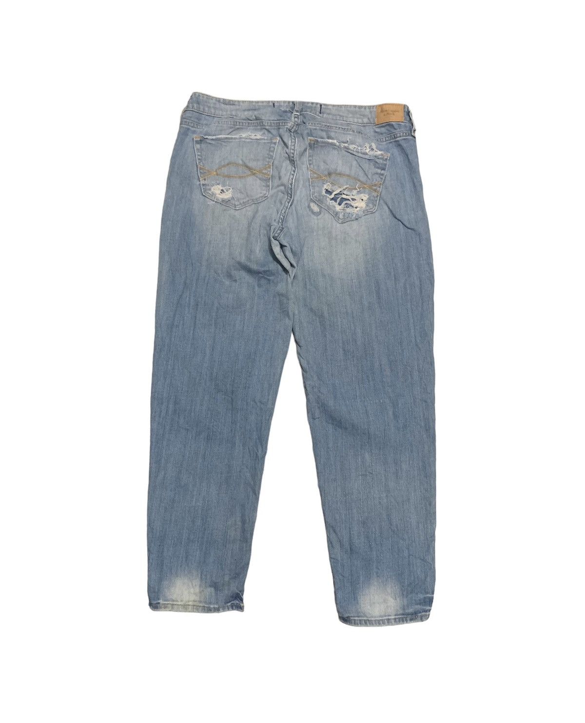 Abercrombie & Fitch Abercrombie & Fitch Tapered Jeans Distressed Style Size 34" / US 12 / IT 48 - 2 Thumbnail