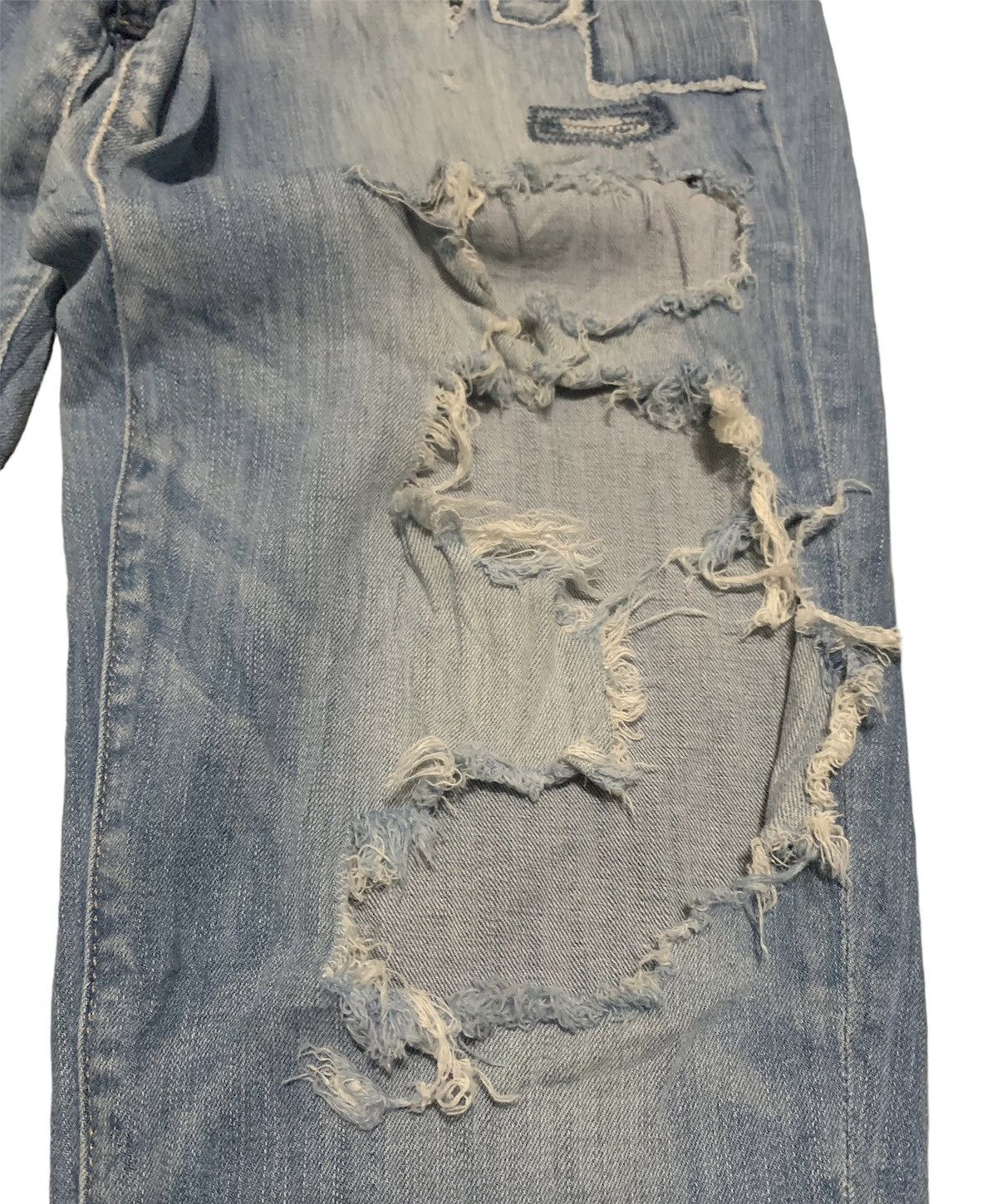Abercrombie & Fitch Abercrombie & Fitch Tapered Jeans Distressed Style Size 34" / US 12 / IT 48 - 5 Thumbnail