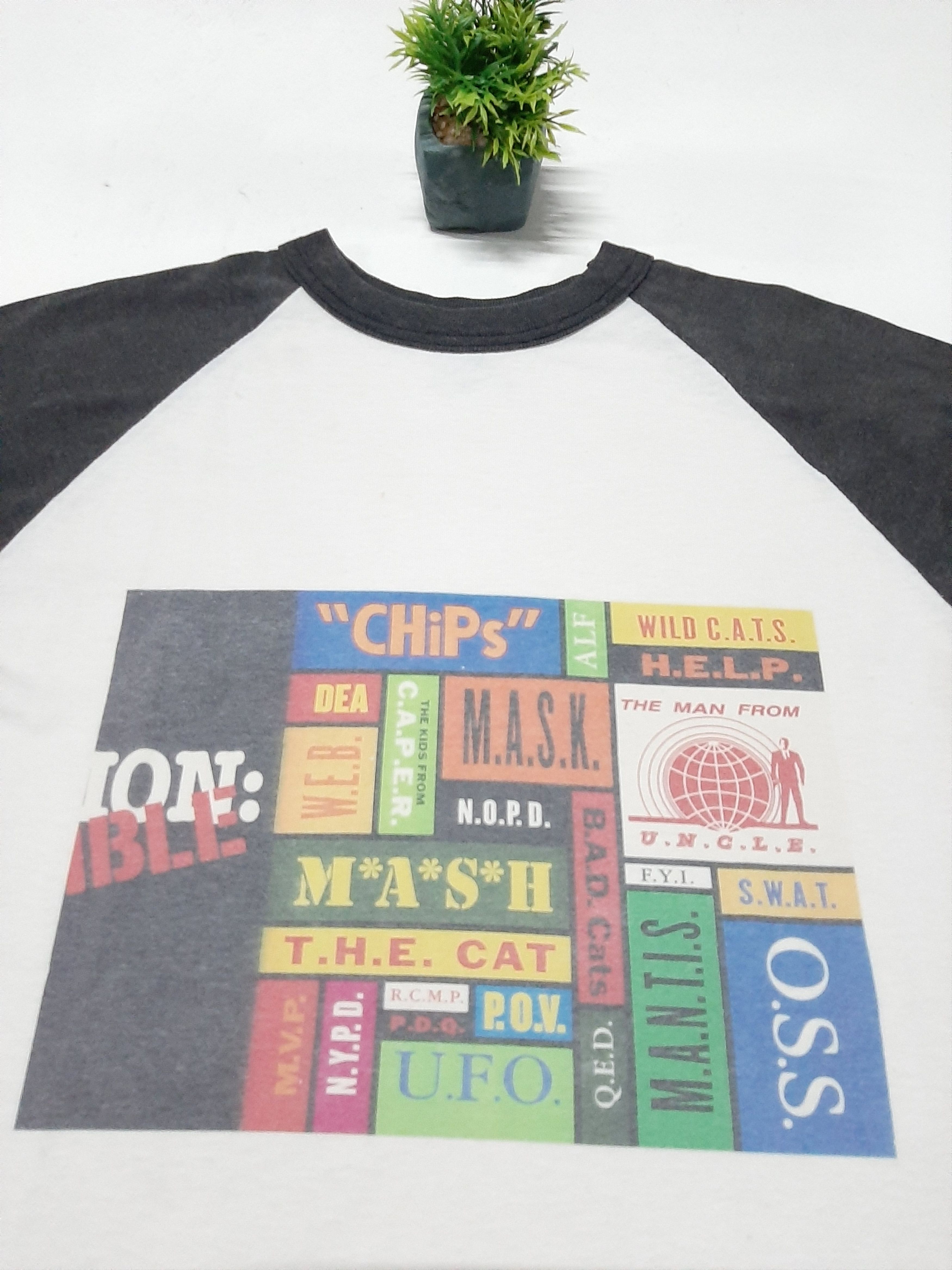 Vintage VTG 90s OLD MOVIE 3Q RAGLAN SHIRT Size US S / EU 44-46 / 1 - 2 Thumbnail