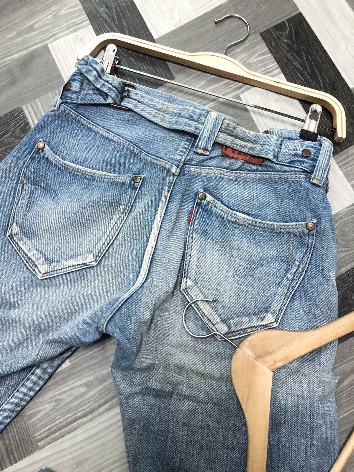 Levi's × Vintage RARE VINTAGE LEVIS RED SELVEDGE ANKLE CUT DISTRESSED DENIM Size US 28 / EU 44 - 8 Thumbnail