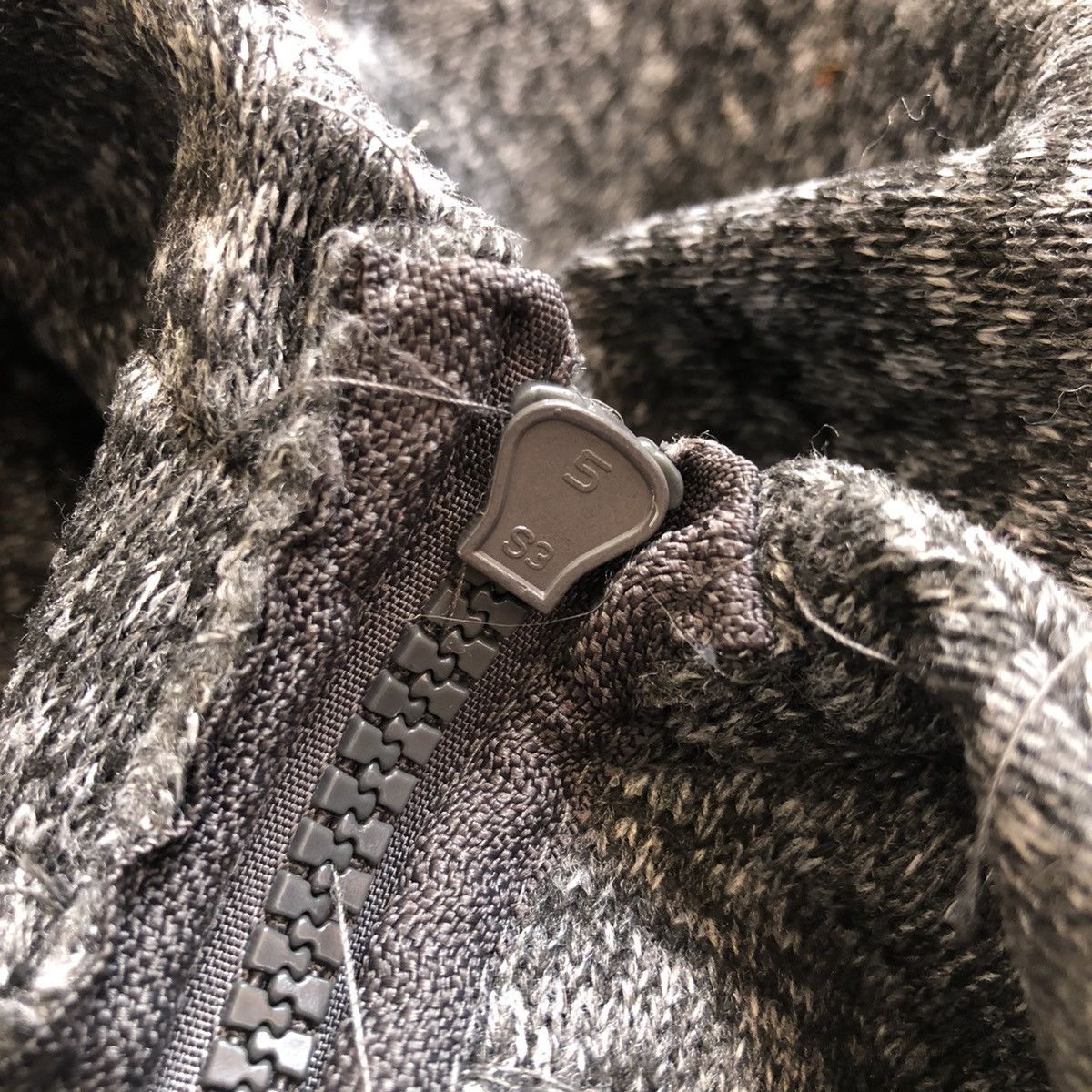 Japanese Brand Vintage Sweatshirt Zipper Hoodie Salt And Pepper Size US S / EU 44-46 / 1 - 8 Thumbnail