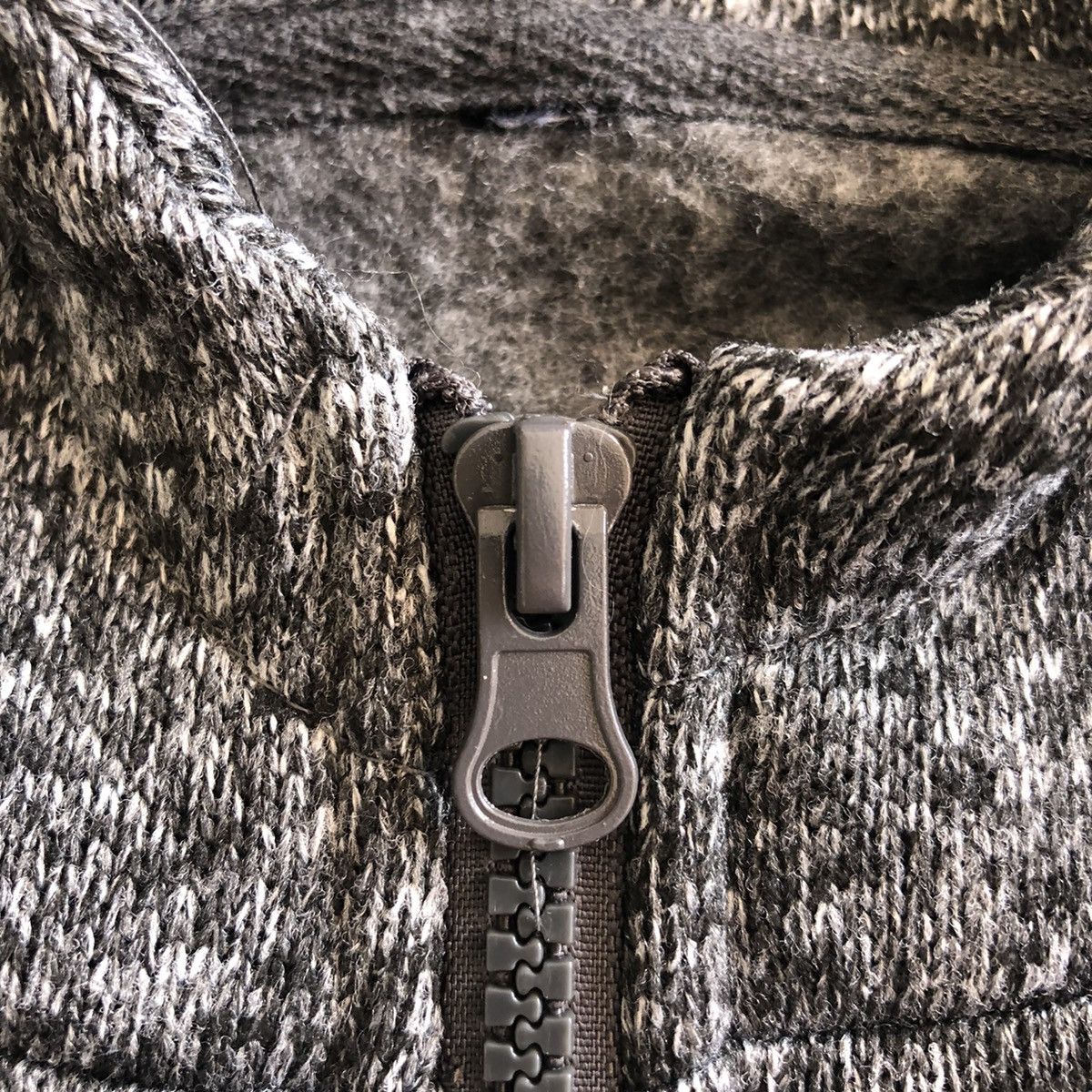 Japanese Brand Vintage Sweatshirt Zipper Hoodie Salt And Pepper Size US S / EU 44-46 / 1 - 7 Thumbnail