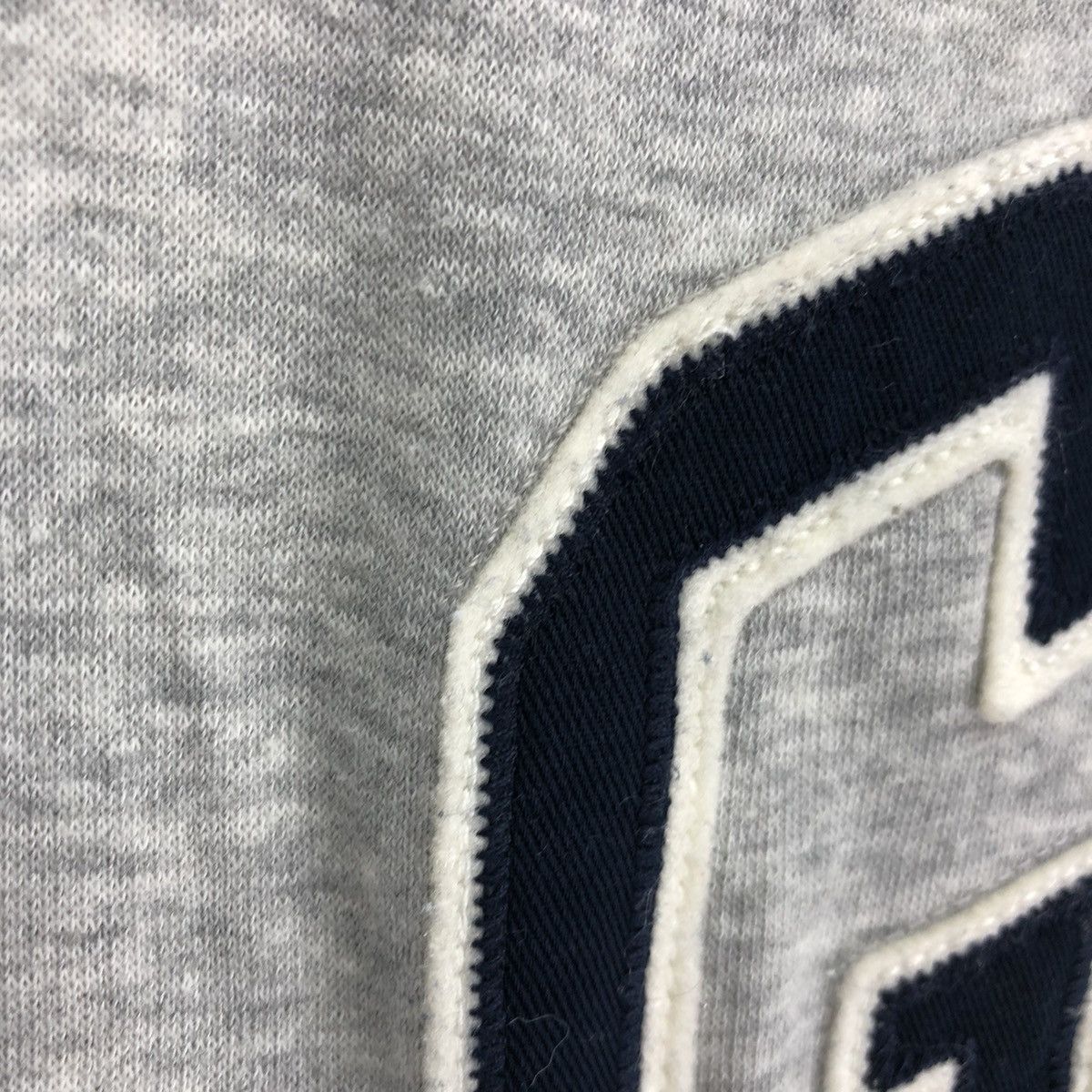 Gap Vintage Y2K GAP Big Logo Sweater Hoodie Sherpa Lining Size US M / EU 48-50 / 2 - 10 Thumbnail