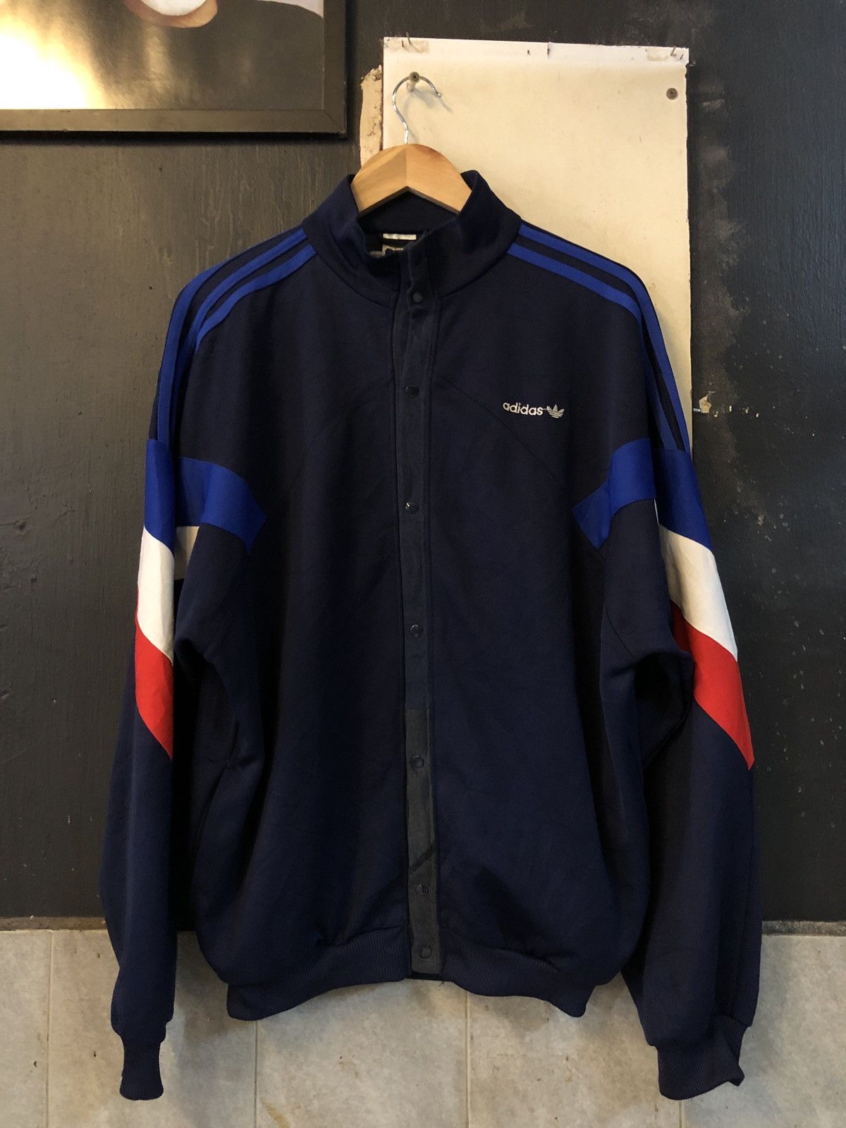 Vintage adidas outlet track top