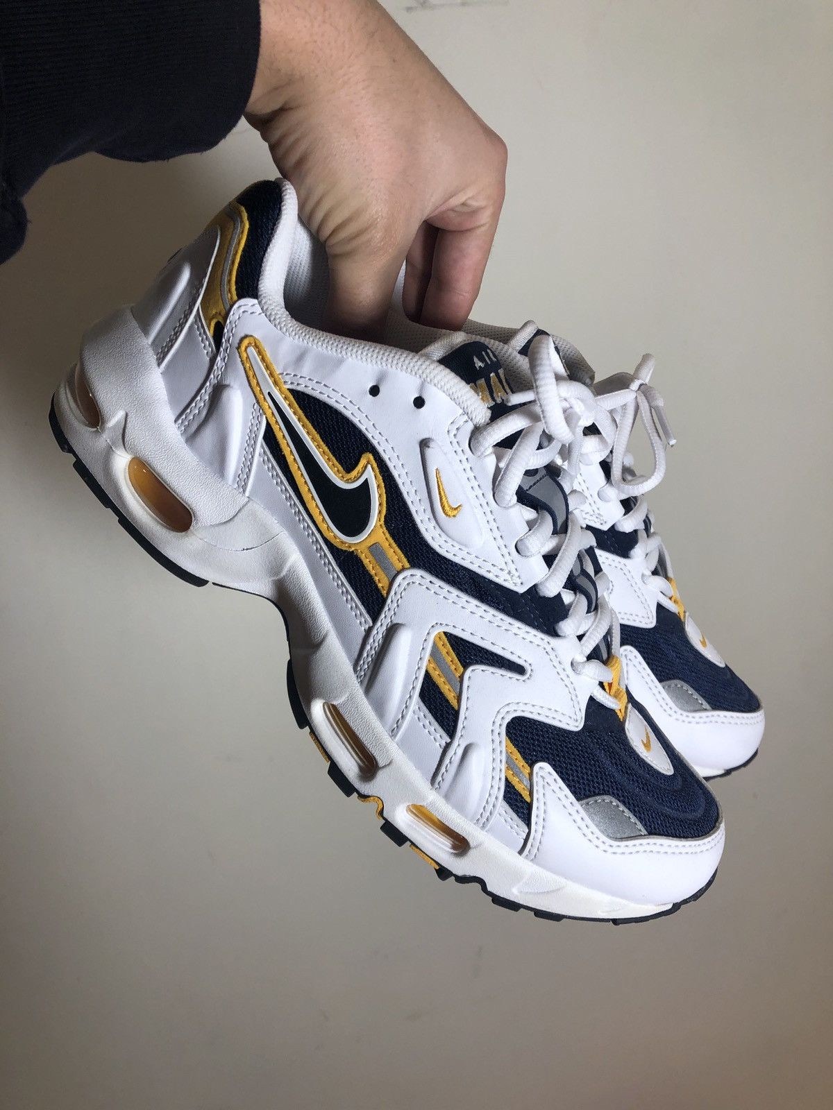 goldenrod air max 96