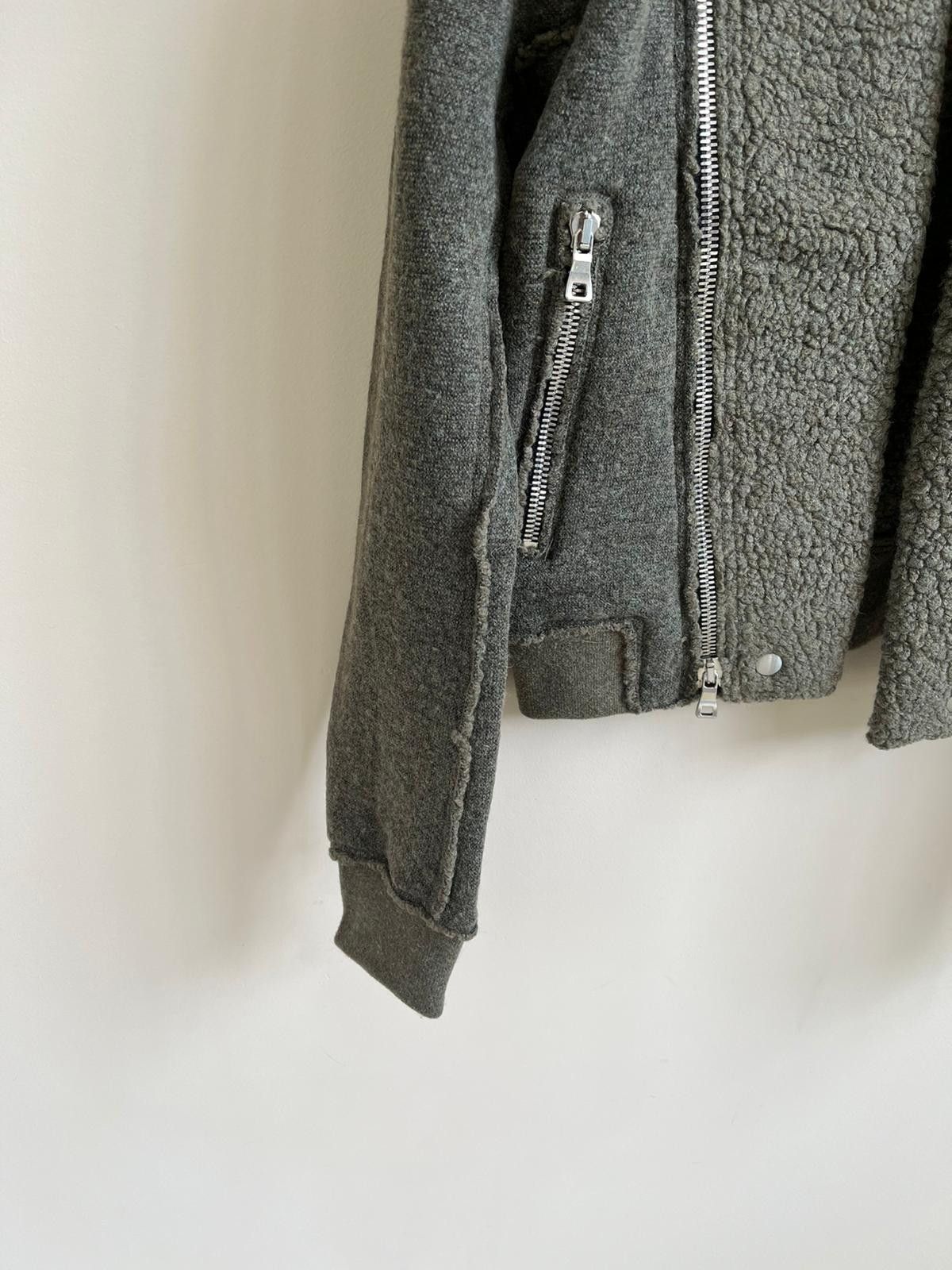 Balmain Shearling Biker Jacket in Khaki Size US M / EU 48-50 / 2 - 8 Thumbnail