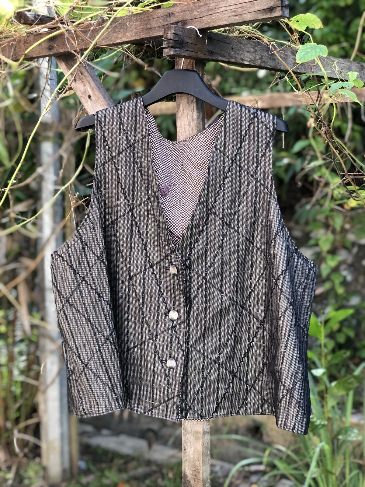 Japanese Brand Vintage Striped Vest Nice Design Size US XXL / EU 58 / 5 - 1 Thumbnail