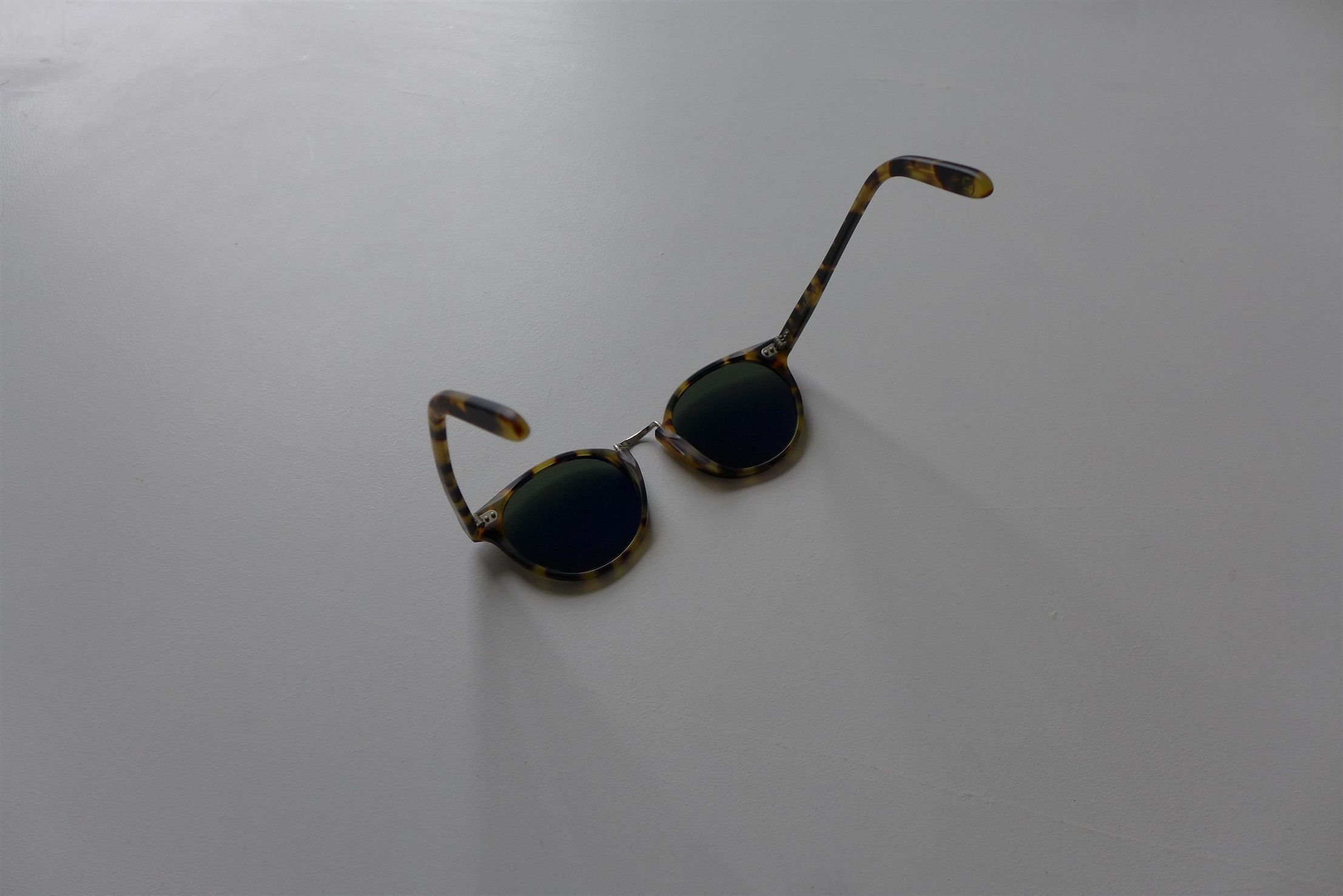 Cutler and Gross Kingsman x Cutler & Gross 1008 Sunglasses - Tortoise Size ONE SIZE - 10 Thumbnail