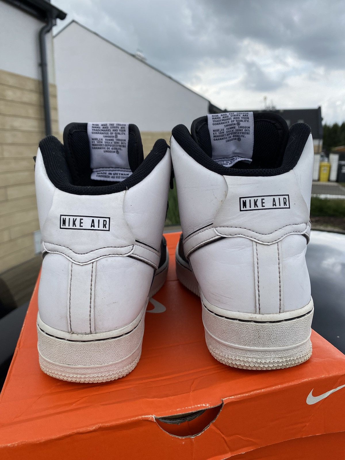 Nike Nike Air Force 1 LV8 GS mid sneakers Size US 7 / EU 40 - 5 Thumbnail