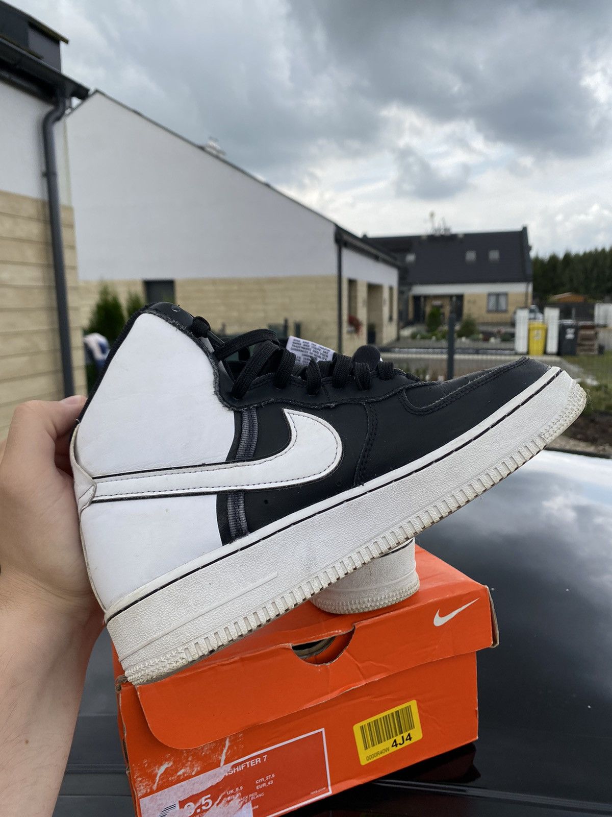 Nike Nike Air Force 1 LV8 GS mid sneakers Size US 7 / EU 40 - 2 Thumbnail