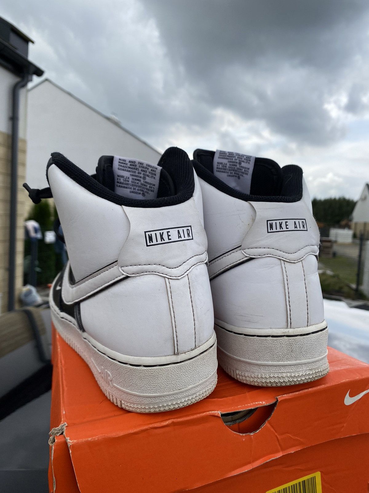 Nike Nike Air Force 1 LV8 GS mid sneakers Size US 7 / EU 40 - 3 Thumbnail