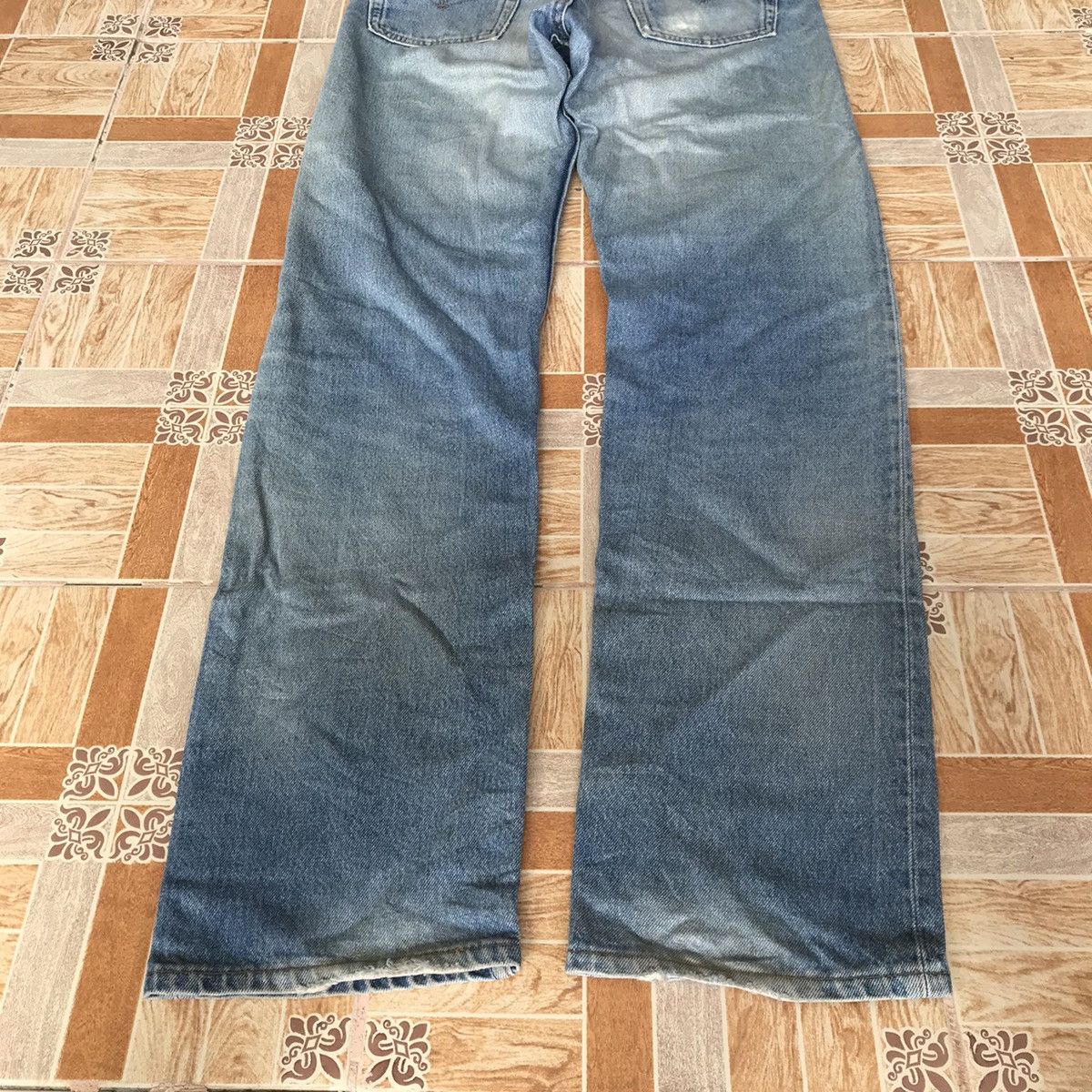Levi's × Levi's Vintage Clothing Vintage 1993 Levis 501XX Distressed W30x32.5 kurtcobain Size US 30 / EU 46 - 10 Thumbnail