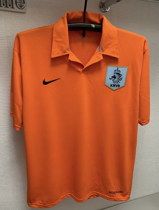 Netherlands Holland Orange World Cup Soccer Cap - KNVB Logo, Curved Stripes, Black Brim, Embossed
