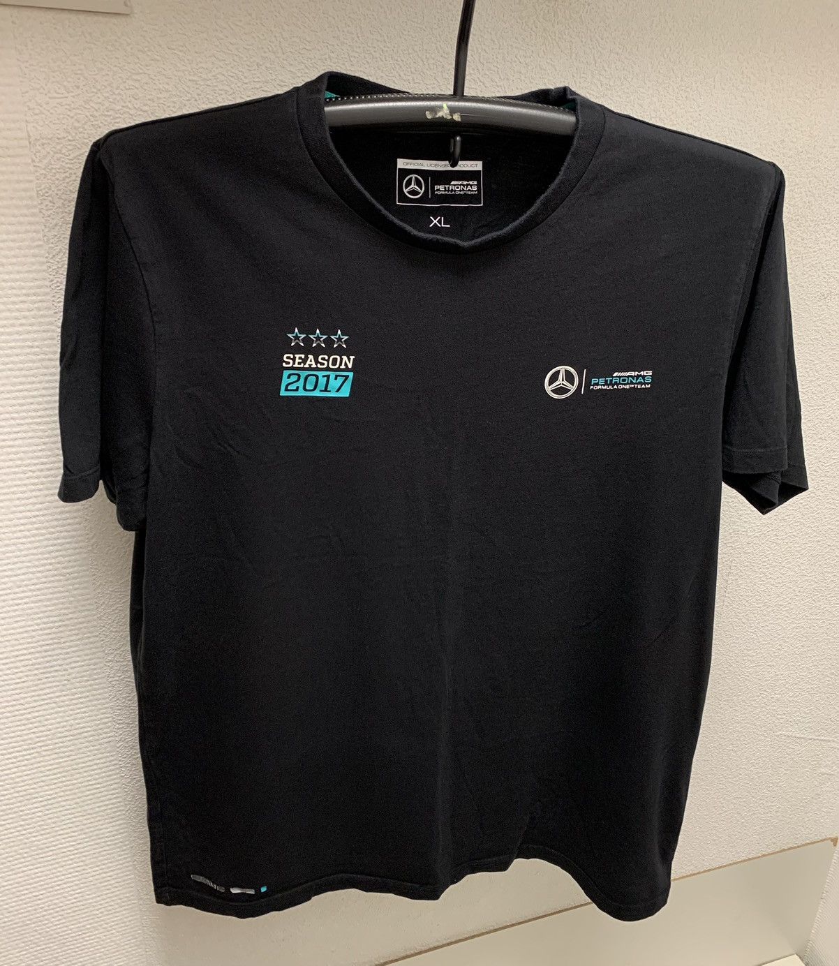 Mercedes-Benz Petronas Mercedes Benz black t-shirt Xl season 2017 tour tee Size US XL / EU 56 / 4 - 2 Thumbnail