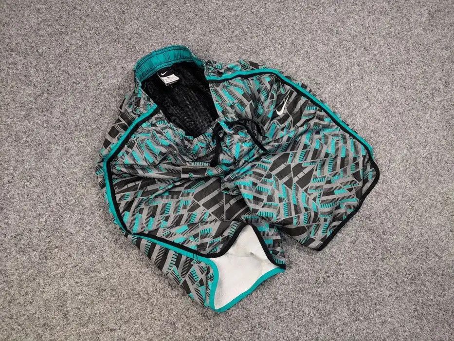 Nike Vintage 90's Nike Shorts Logo swoosh casual Y2K Size US 34 / EU 50 - 3 Thumbnail