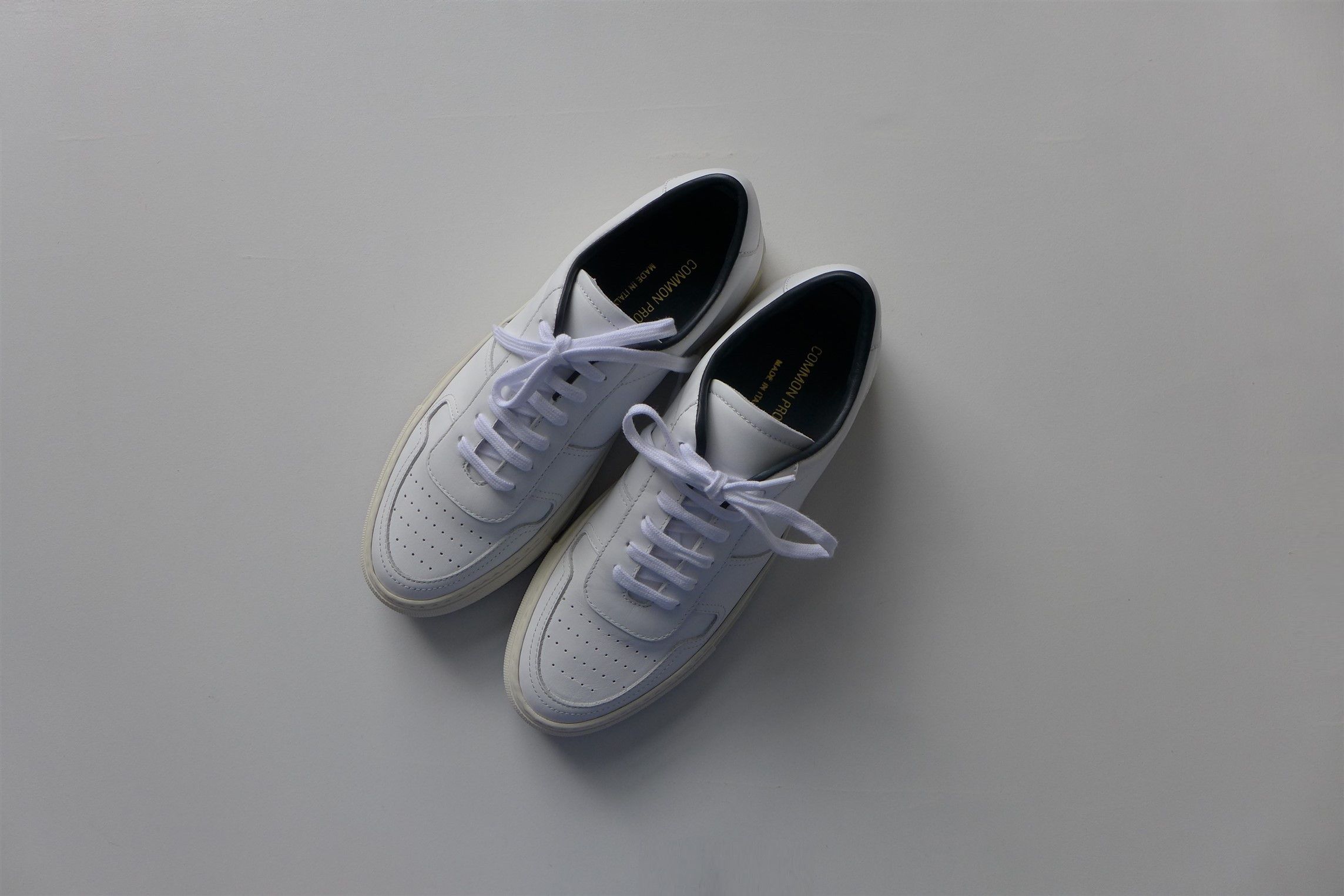 Common Projects Common Projects Bball '88 Sneakers - White Navy Leather Size US 6 / EU 39 - 5 Thumbnail