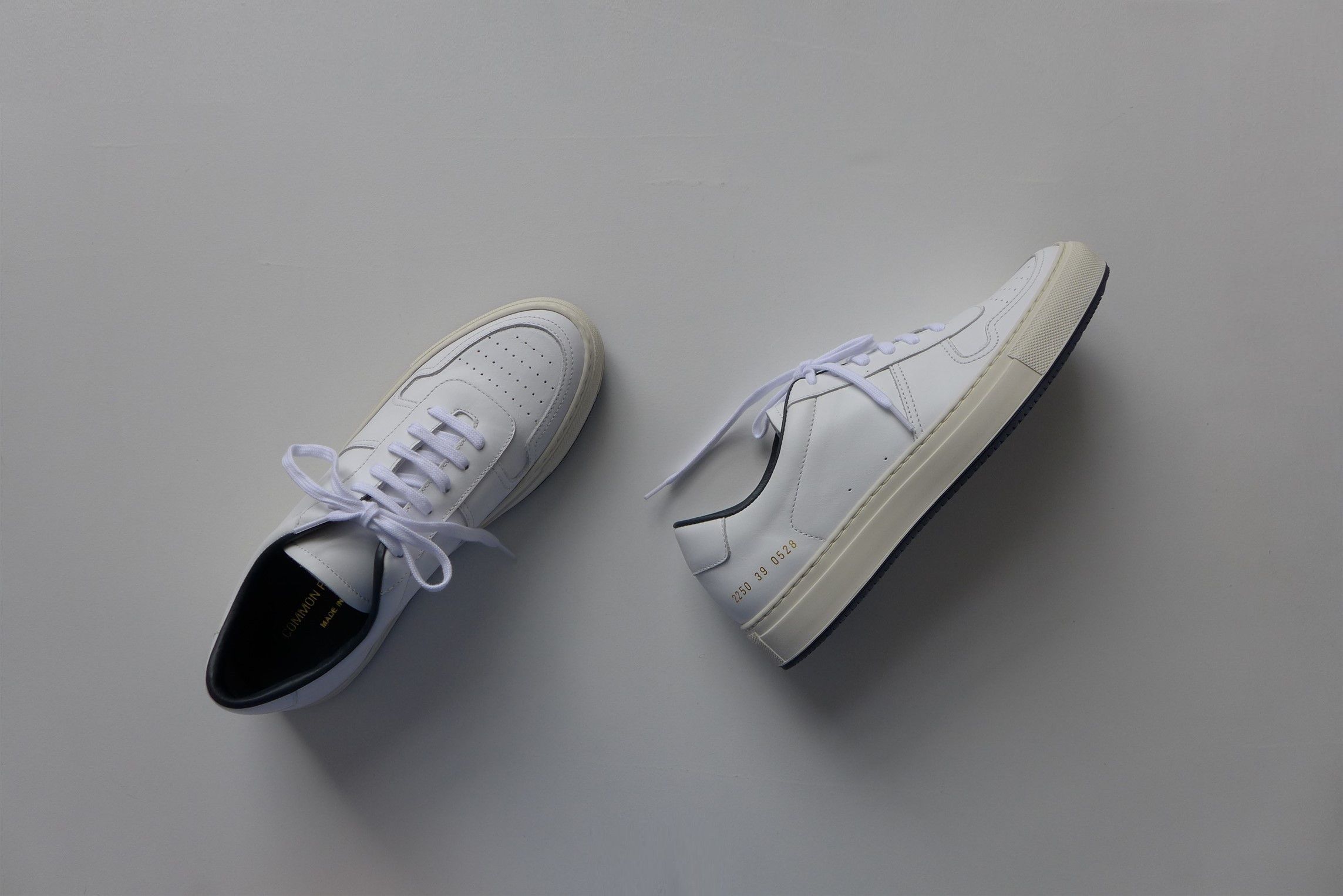 Common Projects Common Projects Bball '88 Sneakers - White Navy Leather Size US 6 / EU 39 - 7 Thumbnail