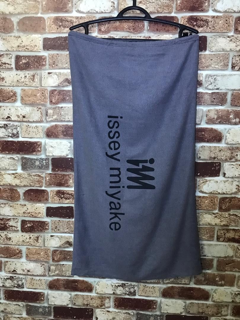 Designer × Issey Miyake × Japanese Brand ISSEY MIYAKE DUSTBAG Size ONE SIZE - 1 Thumbnail