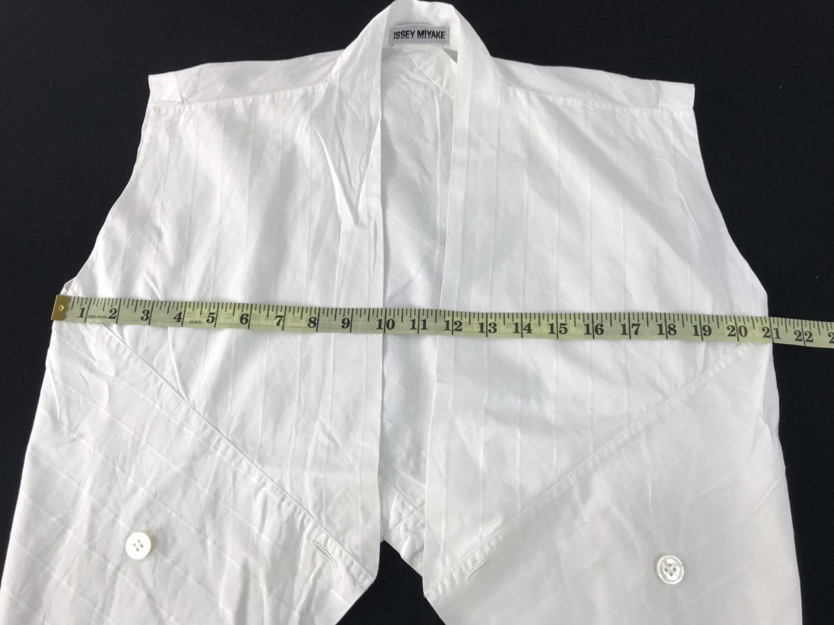 Issey Miyake × Japanese Brand ISSEY MIYAKE Luxury Cotton Vest Japanese Button Buckle Back Size US M / EU 48-50 / 2 - 8 Thumbnail