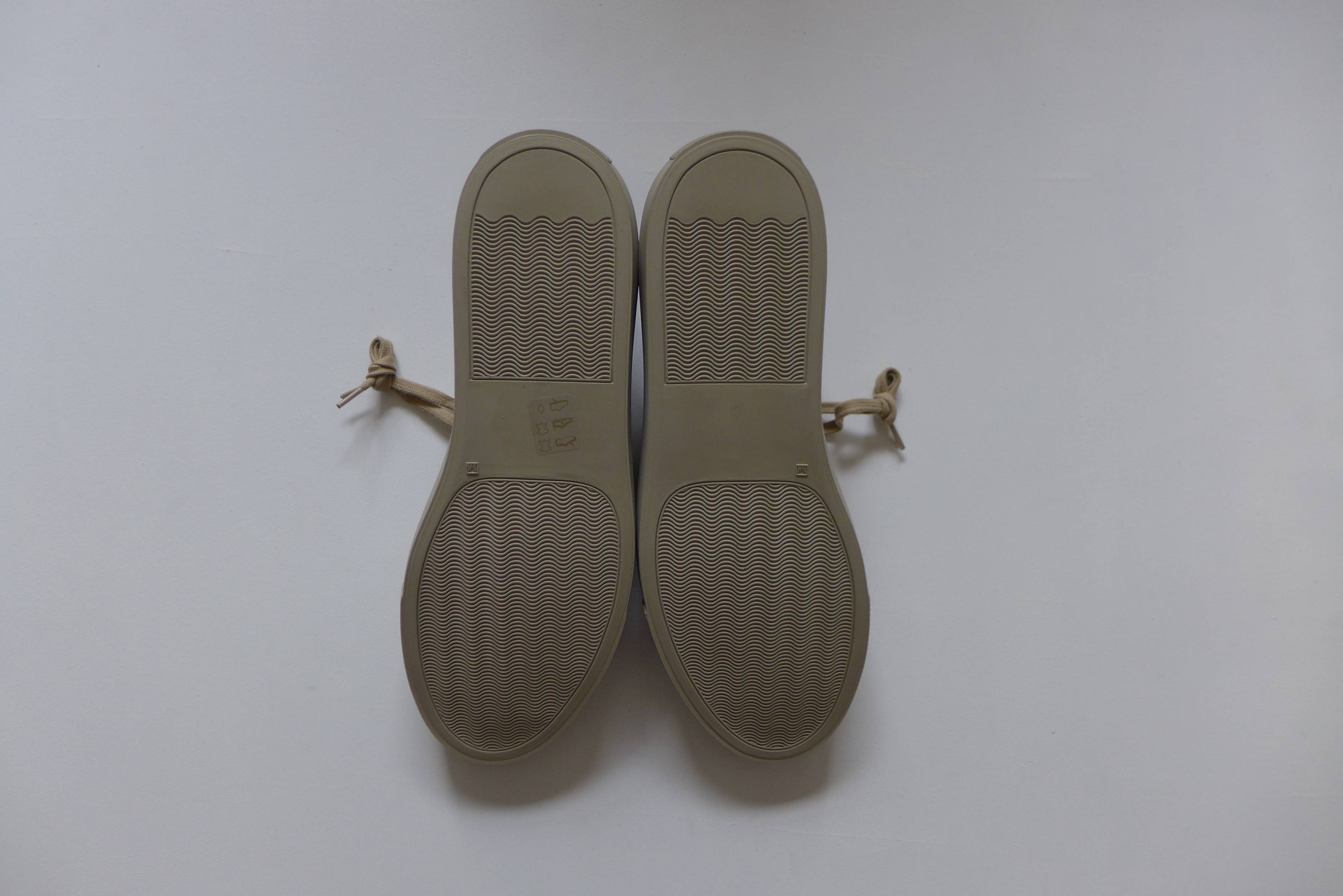Common Projects Common Projects Achilles Sneakers - Gloss Taupe Size US 9 / EU 42 - 8 Thumbnail