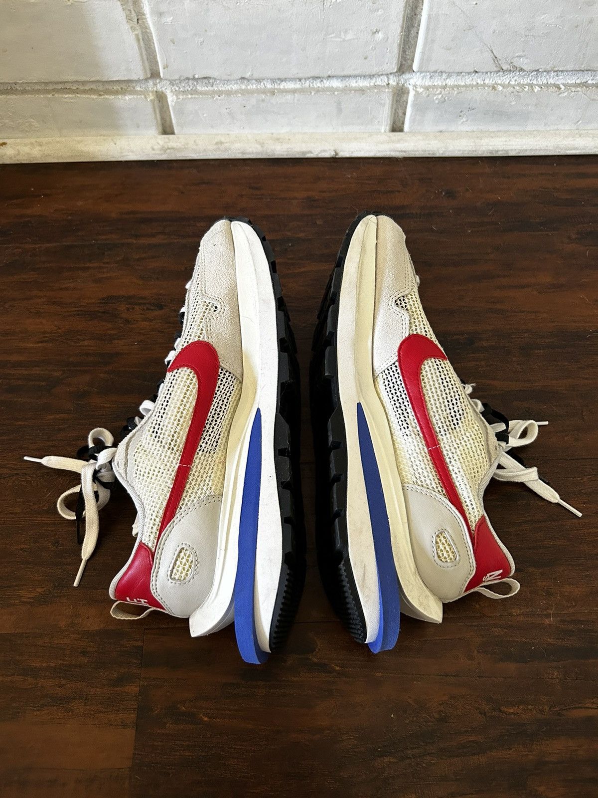 Nike × Sacai Nike x Sacai Vaporwaffle Sport Fuchsia Game Royal (US11.5) Size US 11.5 / EU 44-45 - 4 Thumbnail