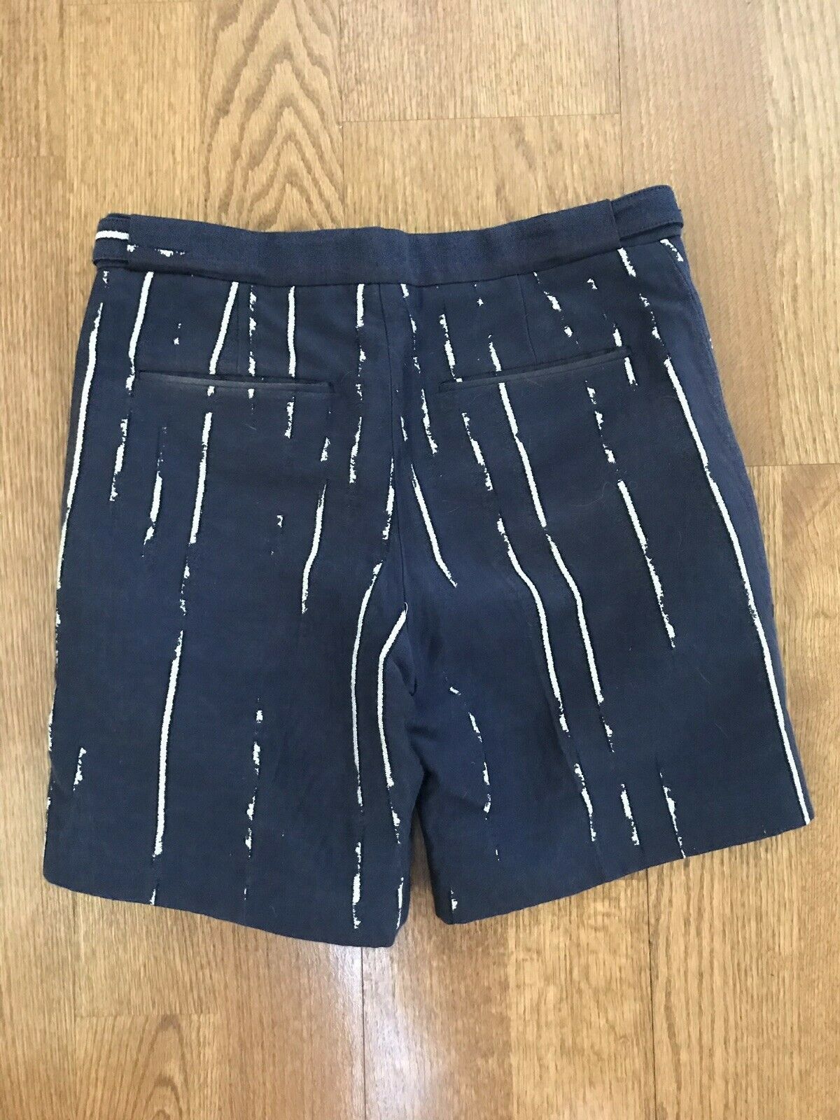 Neil Barrett SS13 Blue Cotton Blend White Pinstriped Shorts XS Size US 28 / EU 44 - 2 Thumbnail