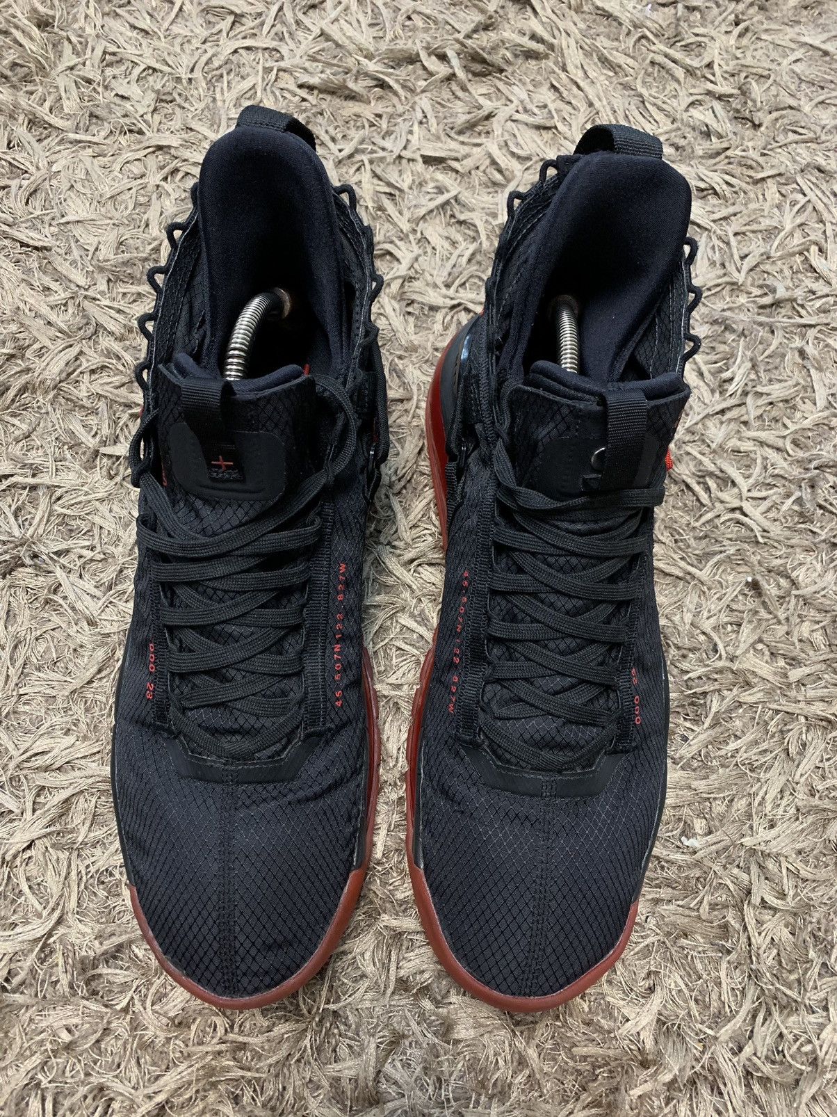 Jordan Brand Jordan Proto Max 720 Bred 14 US shoes sneakers Size US 14 / EU 47 - 3 Thumbnail