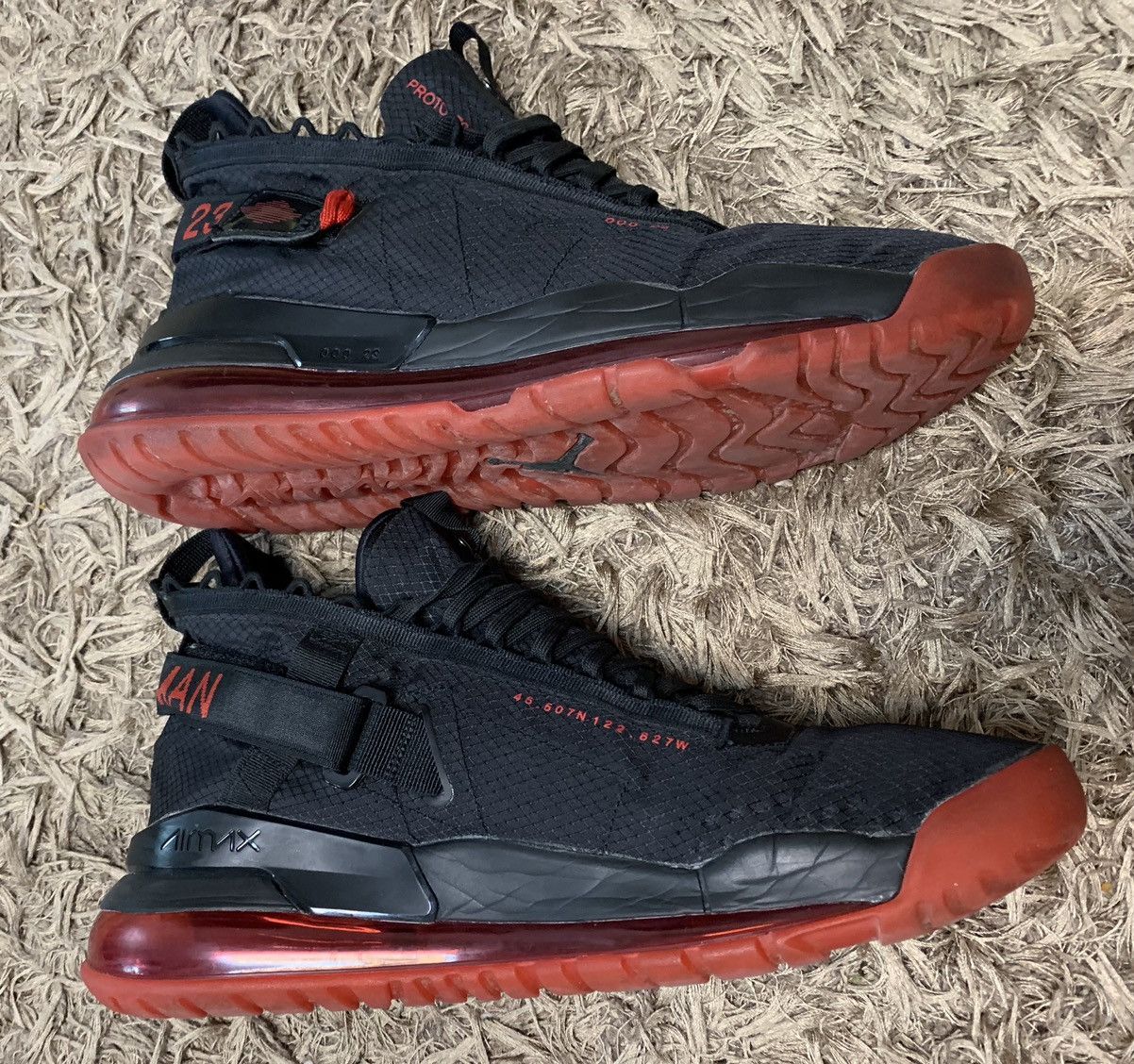 Jordan Brand Jordan Proto Max 720 Bred 14 US shoes sneakers Size US 14 / EU 47 - 8 Thumbnail