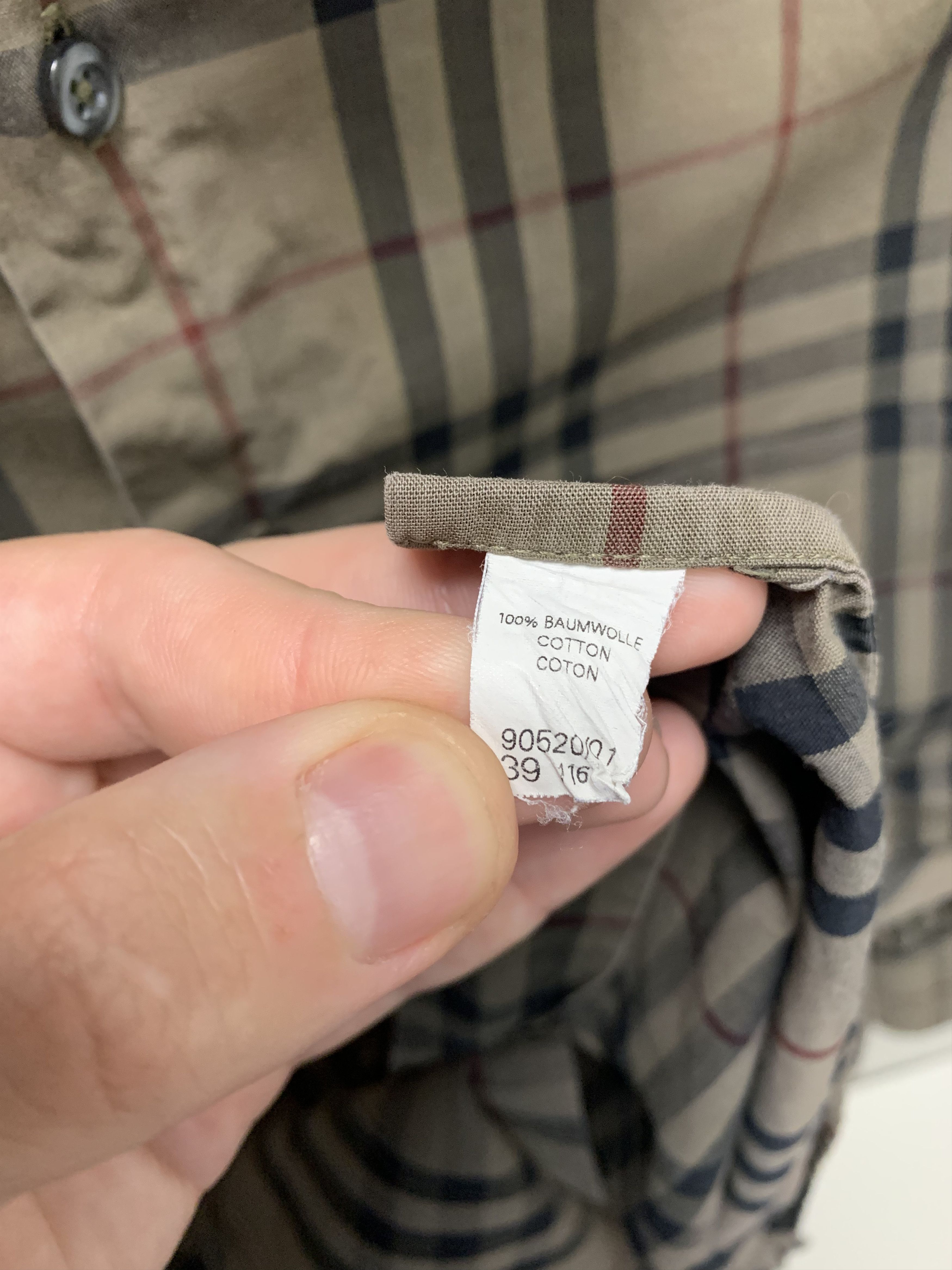 Burberry Burberry vintage shirt nova check M size Size US M / EU 48-50 / 2 - 3 Thumbnail