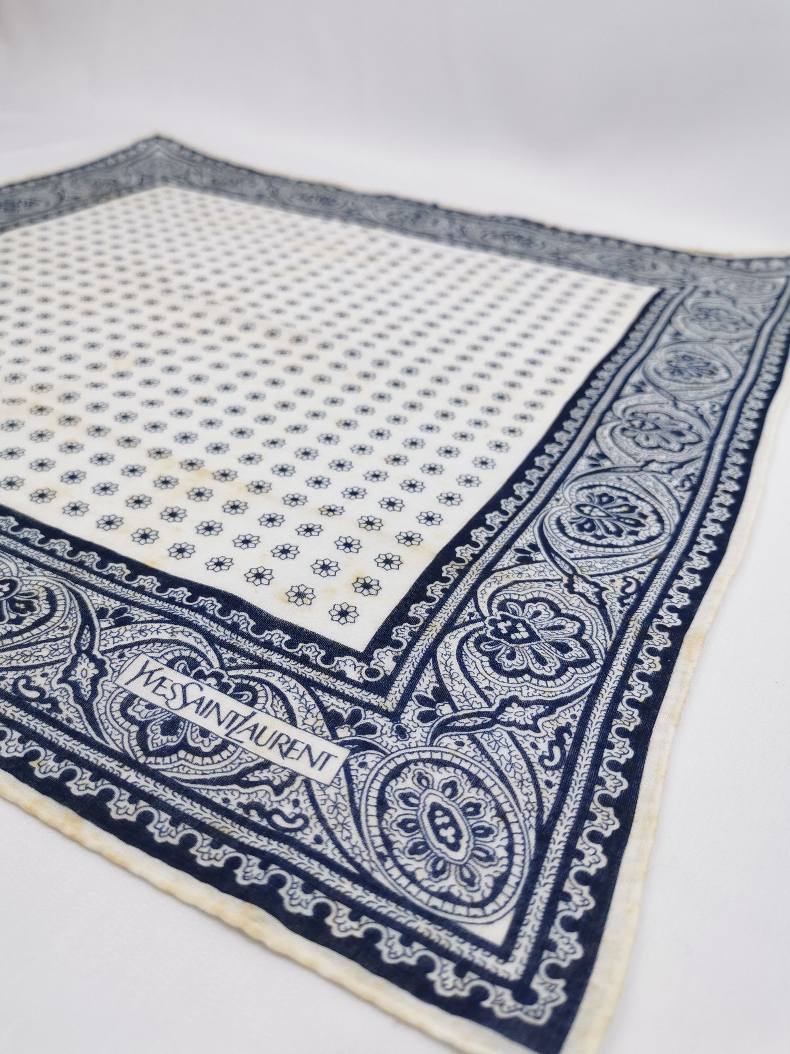 Vintage × Yves Saint Laurent Yves saint laurent handkerchief / bandana / neckerchief Size ONE SIZE - 4 Thumbnail