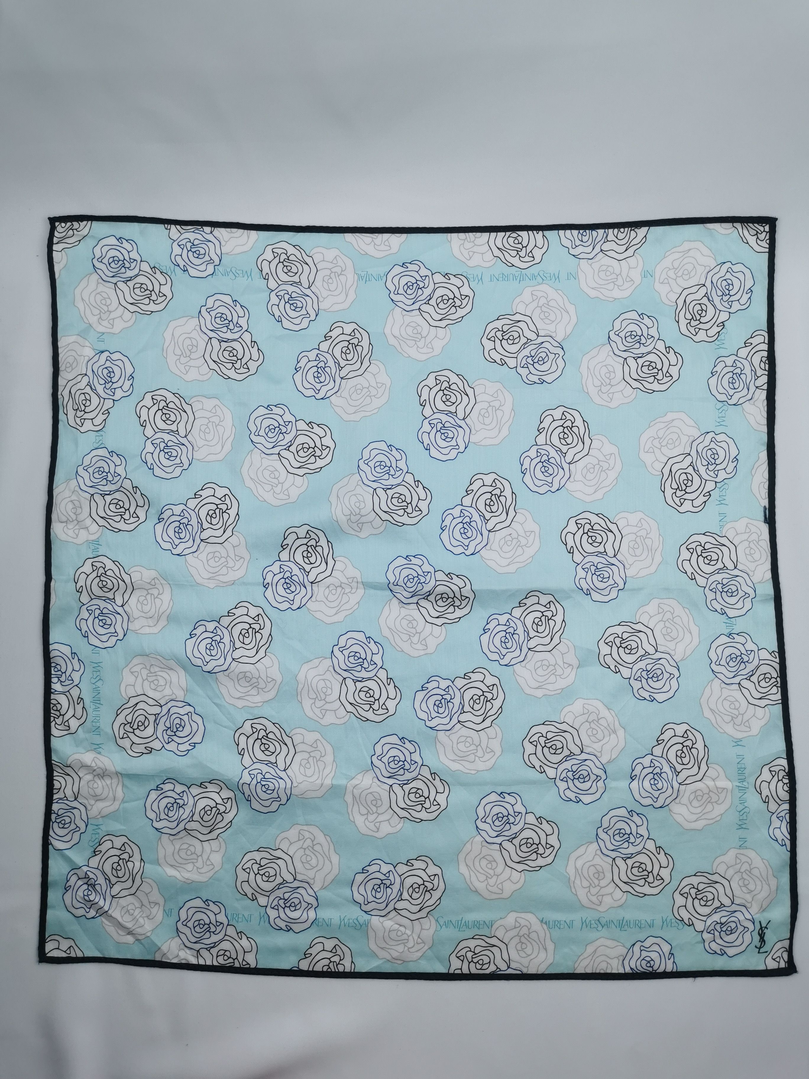 Vintage × Yves Saint Laurent Yves saint laurent handkerchief / bandana / neckerchief Size ONE SIZE - 2 Thumbnail