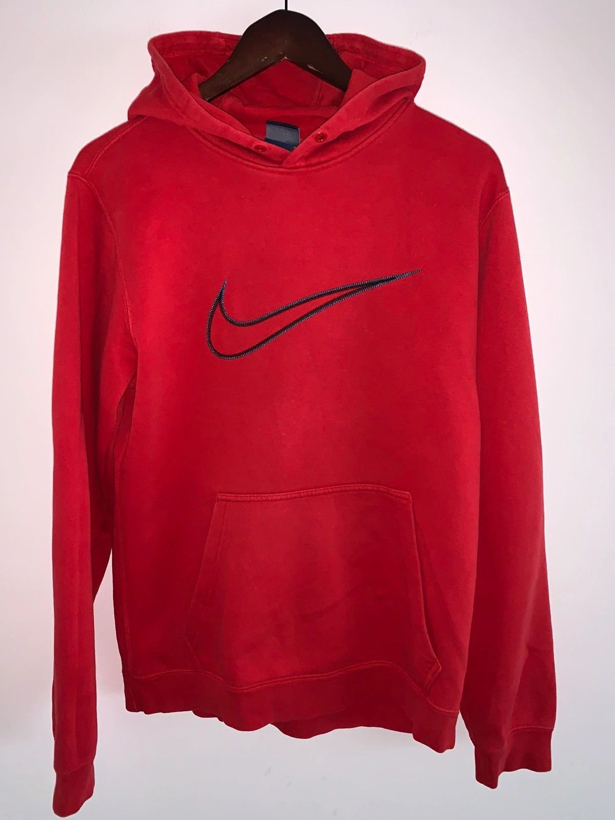 Nike Nike Red Center Swoosh Hoodie Size US S / EU 44-46 / 1 - 1 Thumbnail