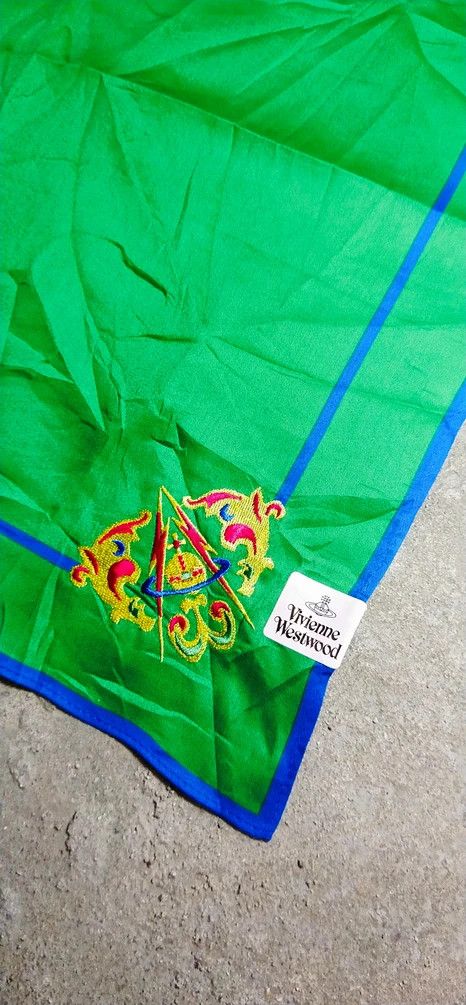 Vivienne Westwood Final Drop Vivienne westwood handkerchief Size ONE SIZE - 3 Thumbnail