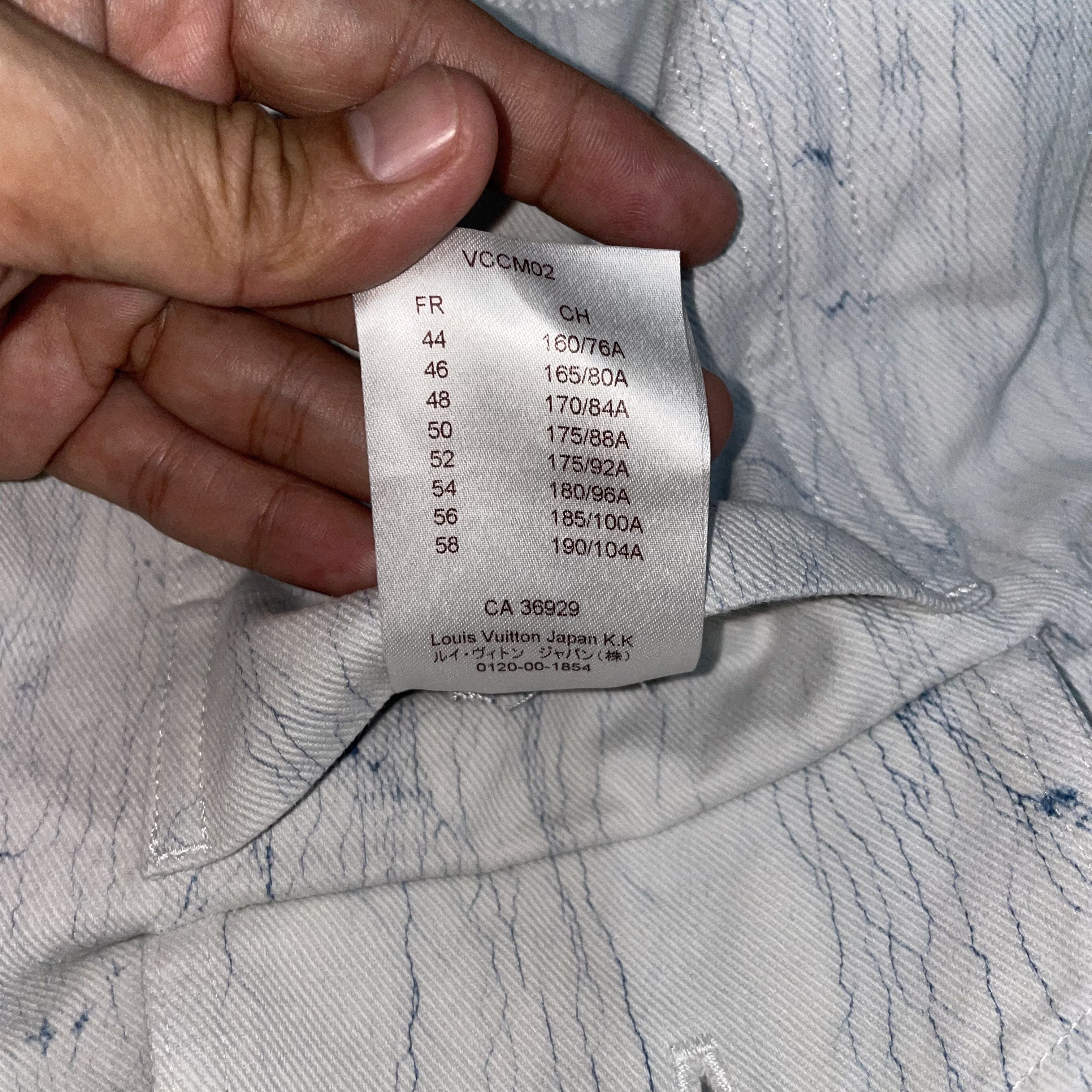 Louis Vuitton Louis Vuitton AW16 Marble Paint Crack Denim Jacket Size US M / EU 48-50 / 2 - 8 Thumbnail
