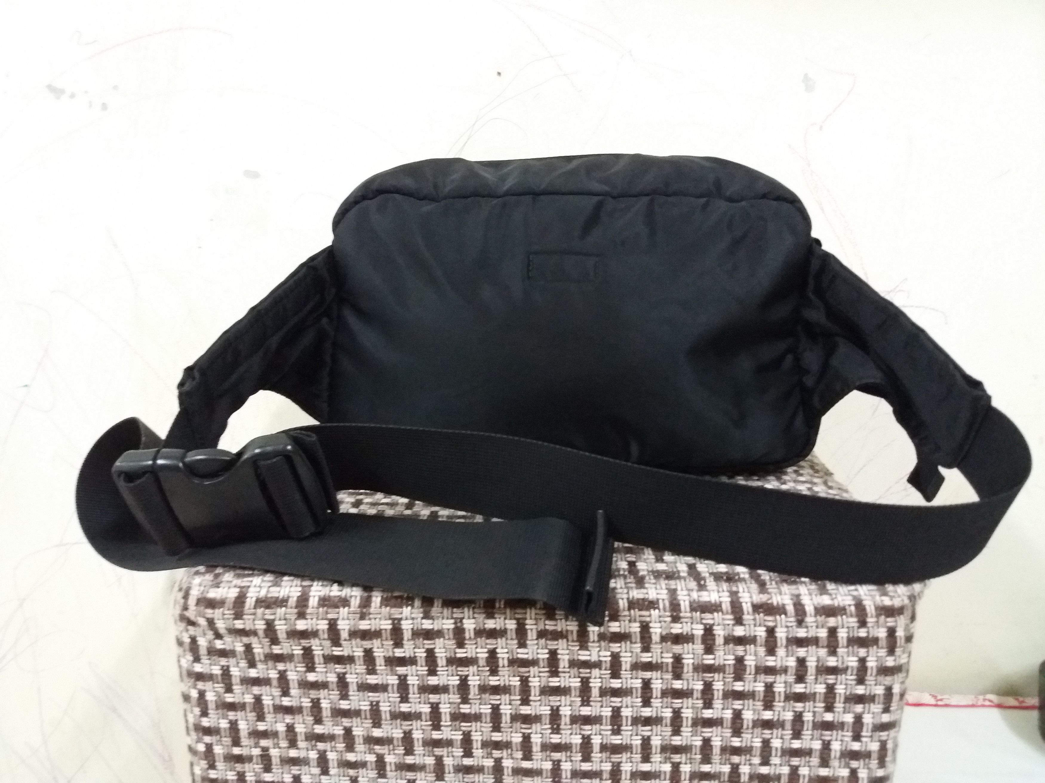 Japanese Brand Porter 2 way cross body/pouch bag made in japan Size ONE SIZE - 2 Thumbnail
