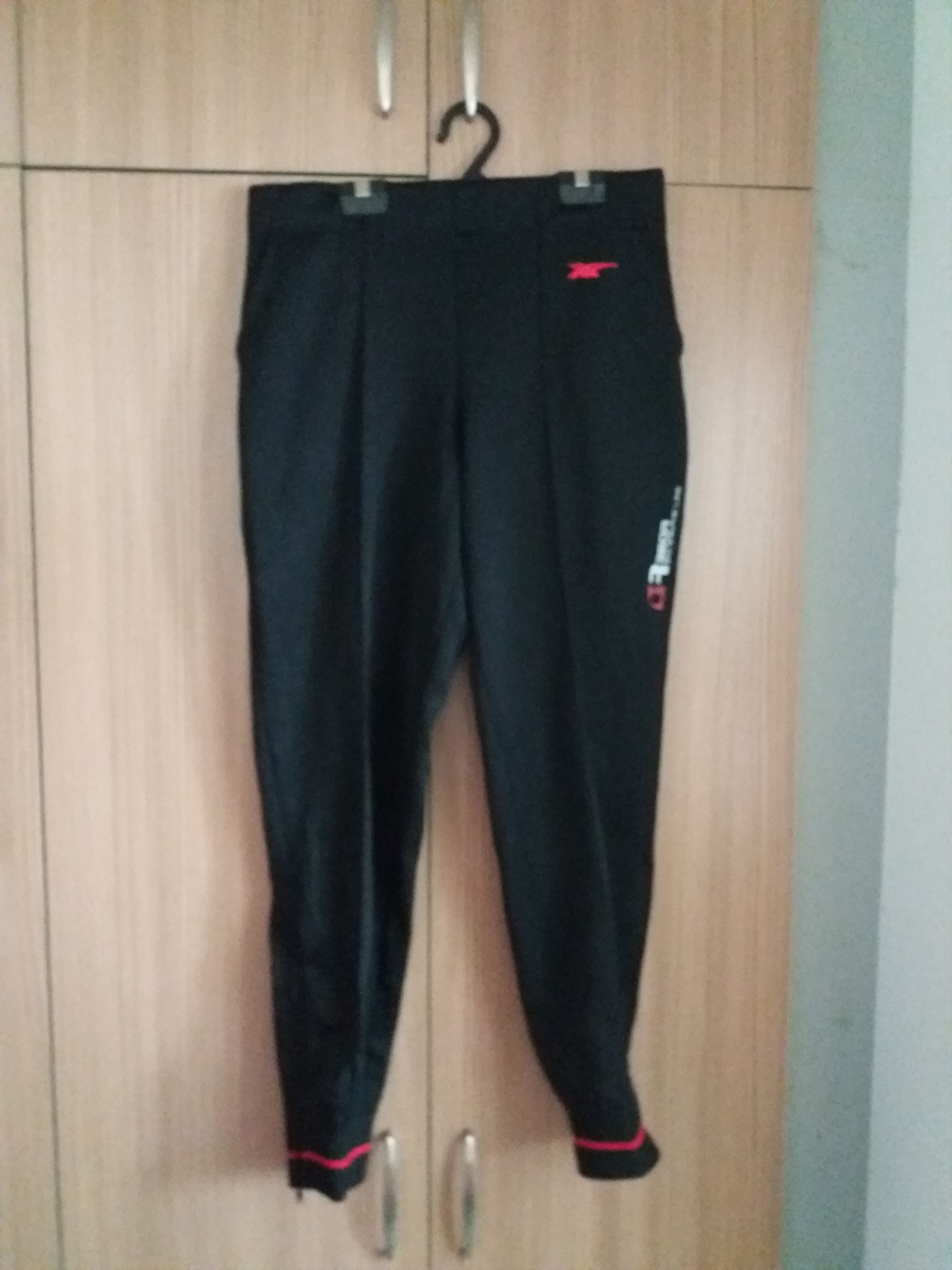 Asics Vintage rare asics sport pants/jogger pants Size US 32 / EU 48 - 1 Thumbnail