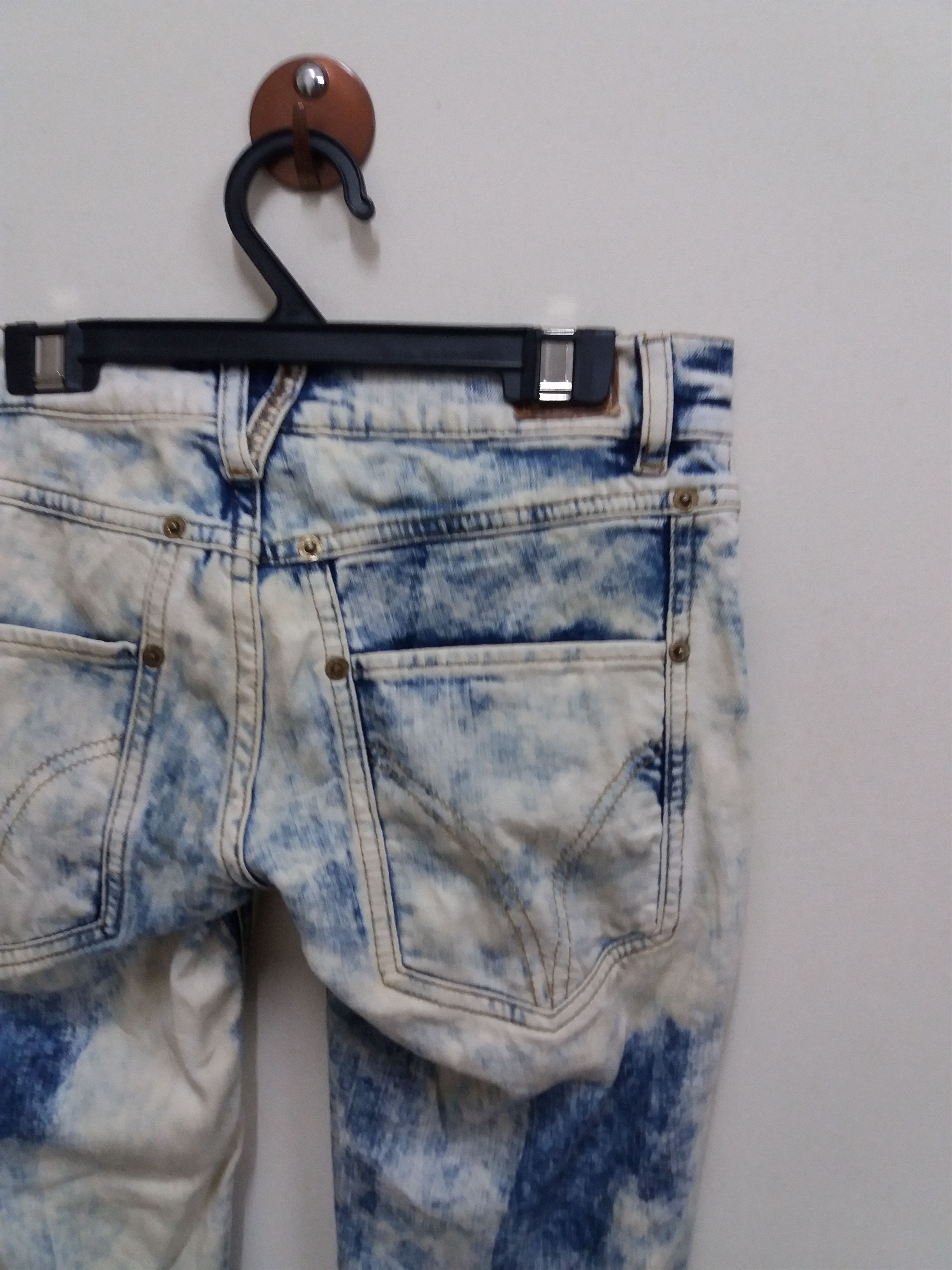 Dolce & Gabbana Dolce & Gabbana girly acid wash jeans waist size 30 inches Size US 30 / EU 46 - 3 Thumbnail