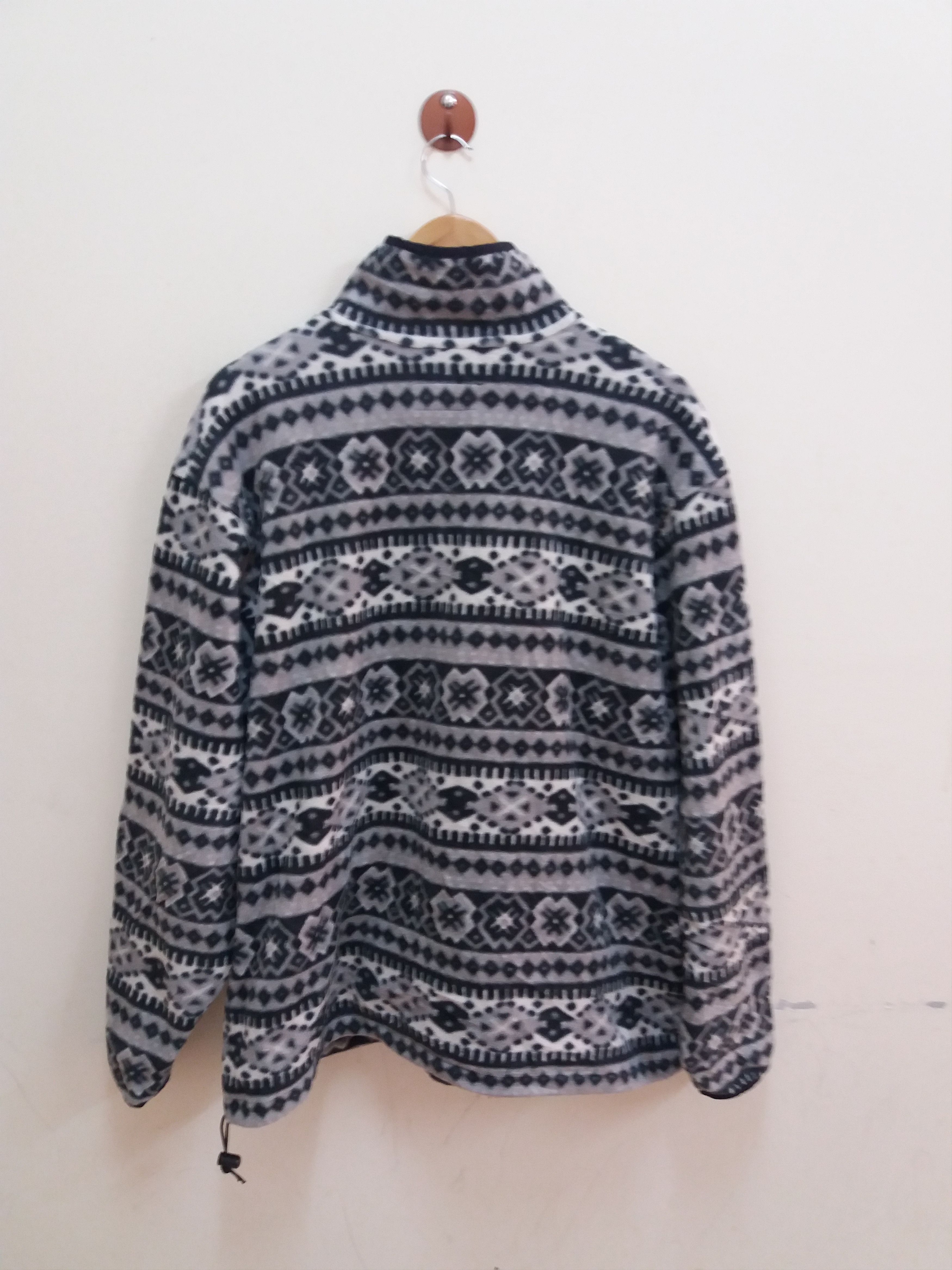 L.L. Bean LL Bean printed fleece jacket polartec windbloc series Size US L / EU 52-54 / 3 - 3 Thumbnail