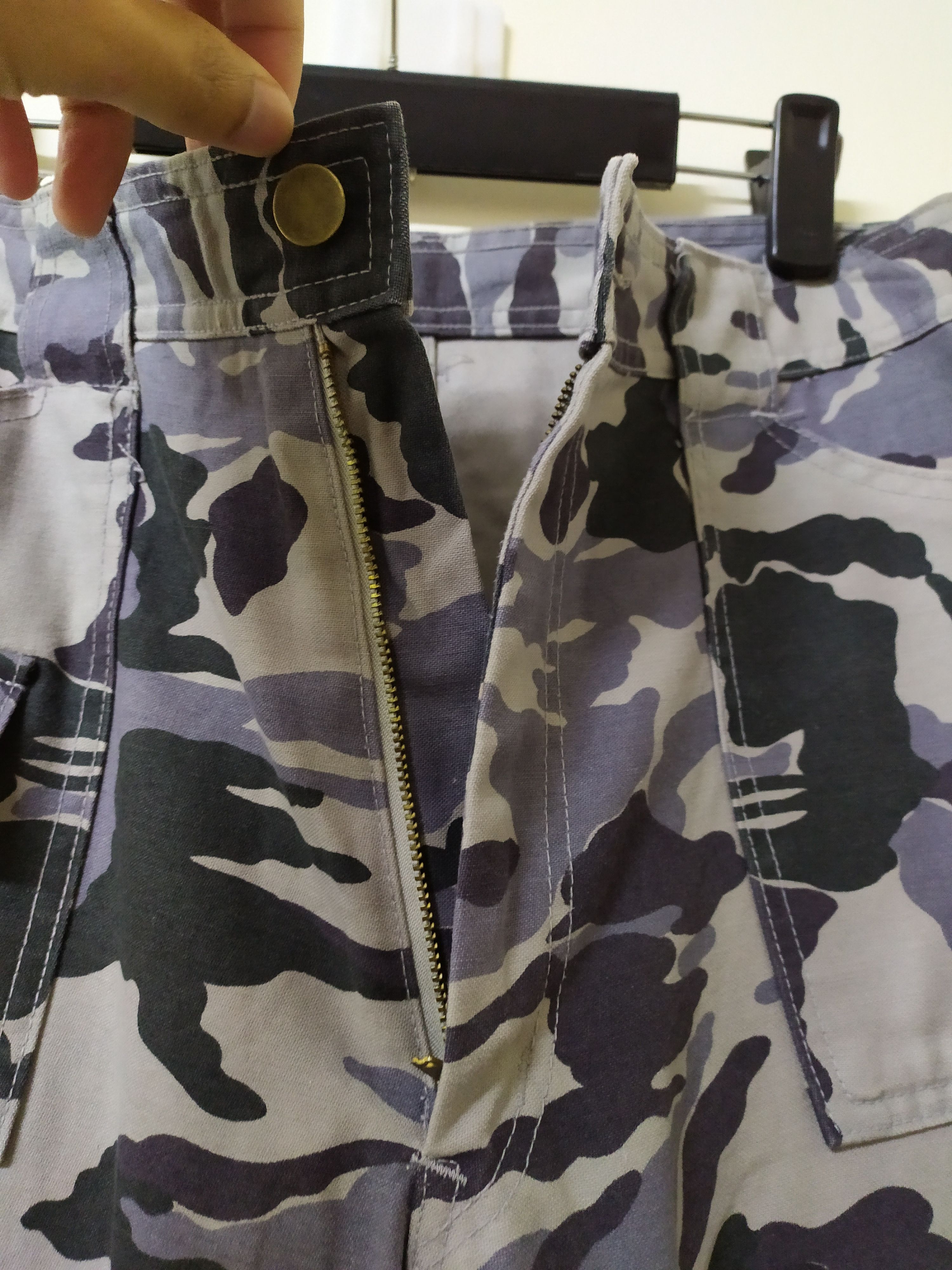 Japanese Brand Vintage Evenriver Camo tactical Cargo Pants Size US 29 - 9 Thumbnail