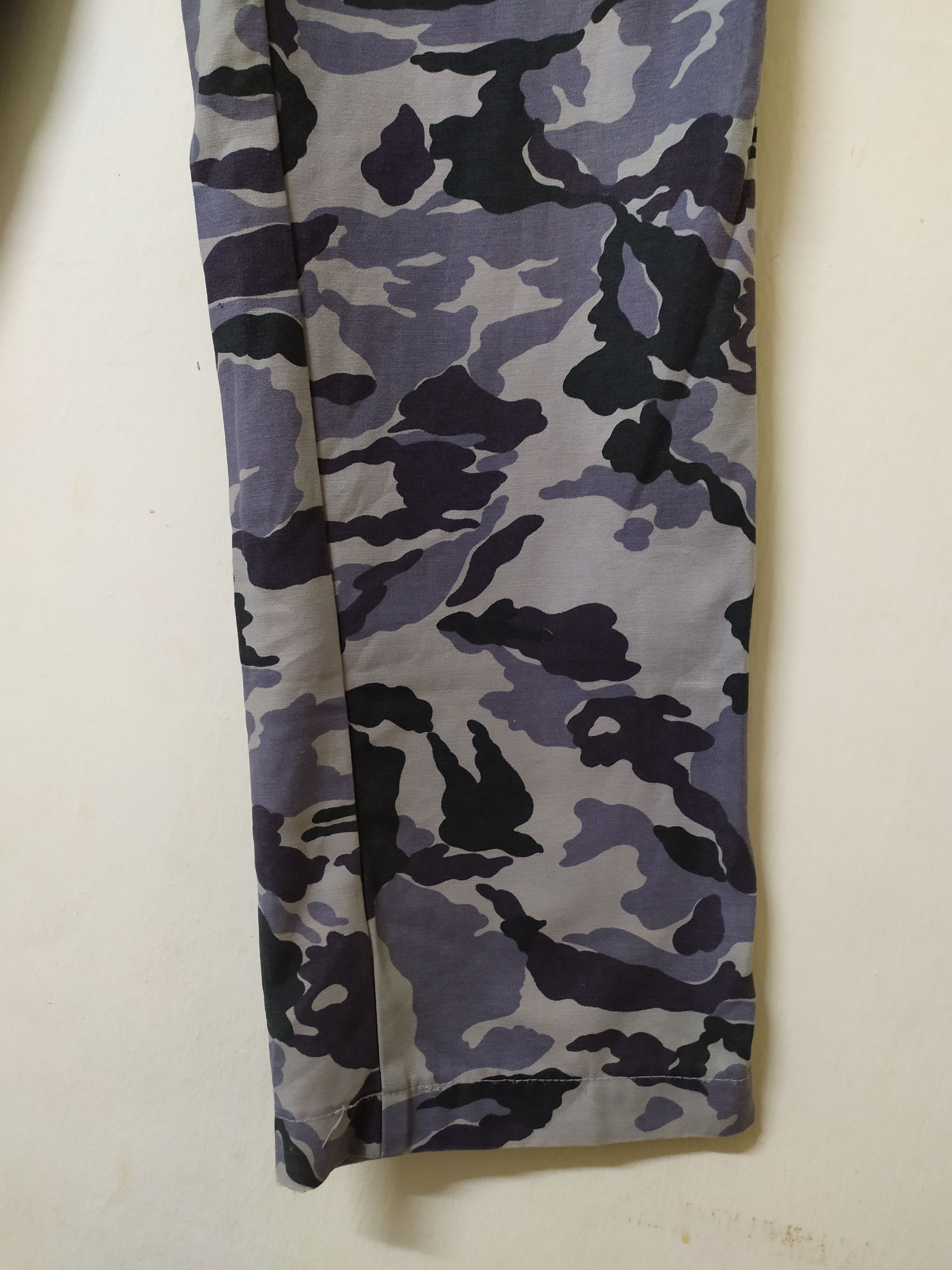 Japanese Brand Vintage Evenriver Camo tactical Cargo Pants Size US 29 - 5 Thumbnail
