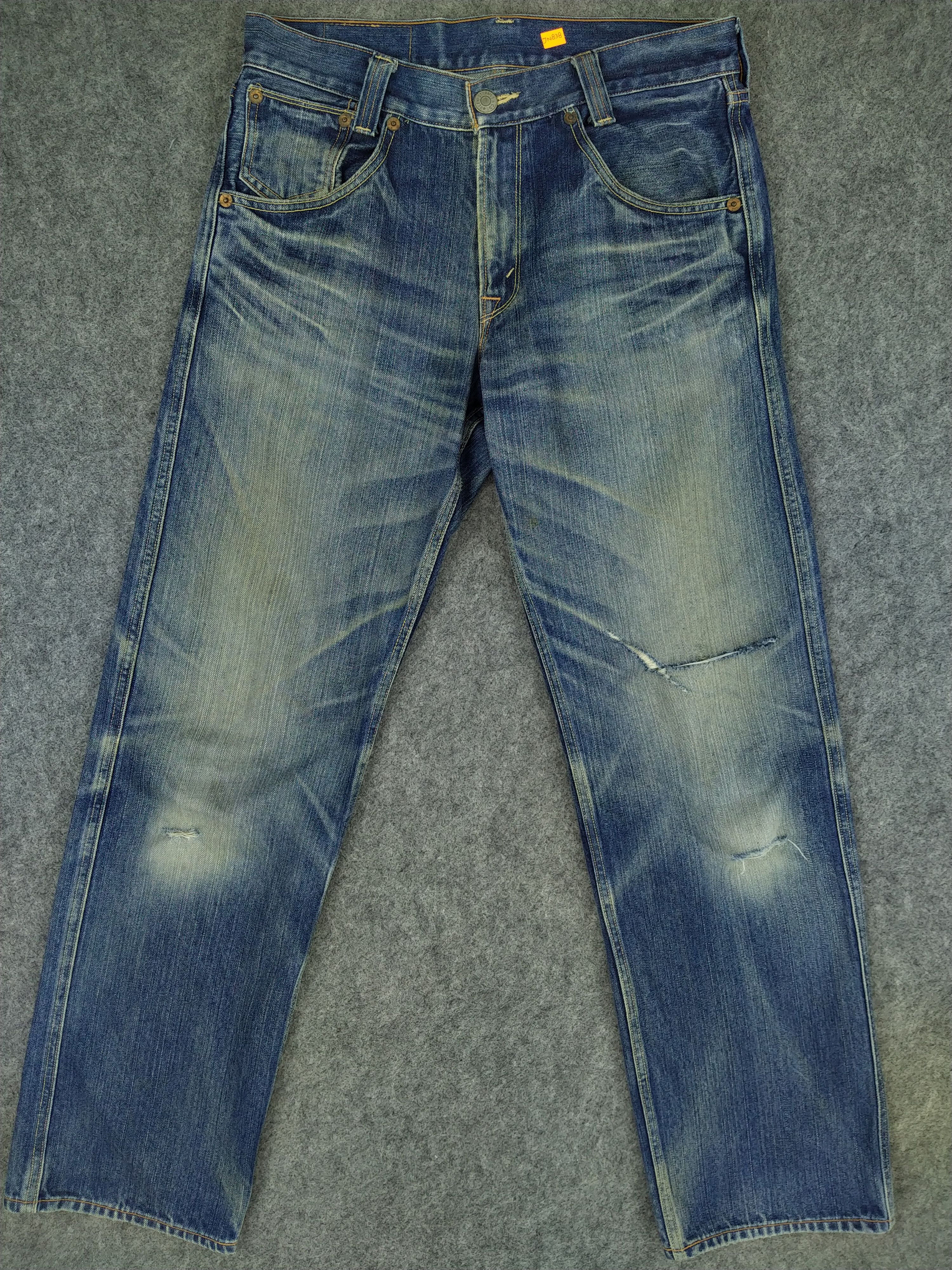 Levi's Dirty Blue Distressed Vintage Levi's 703 Denim -JN838 Size US 33 - 1 Thumbnail