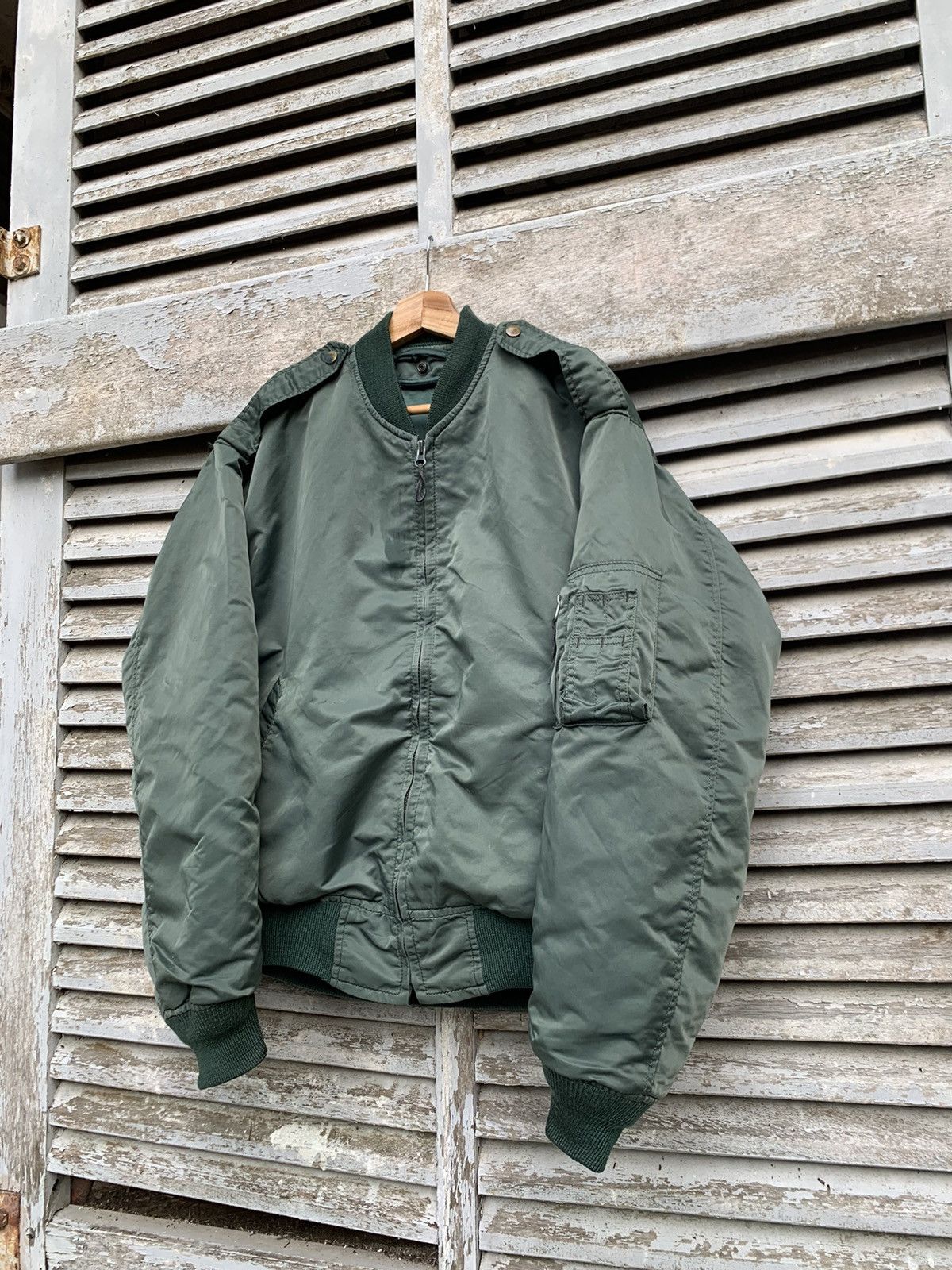 Vintage 🪖Vintage Flyers MA-1 Man Intermediate Bomber Jacket Size US L / EU 52-54 / 3 - 4 Thumbnail