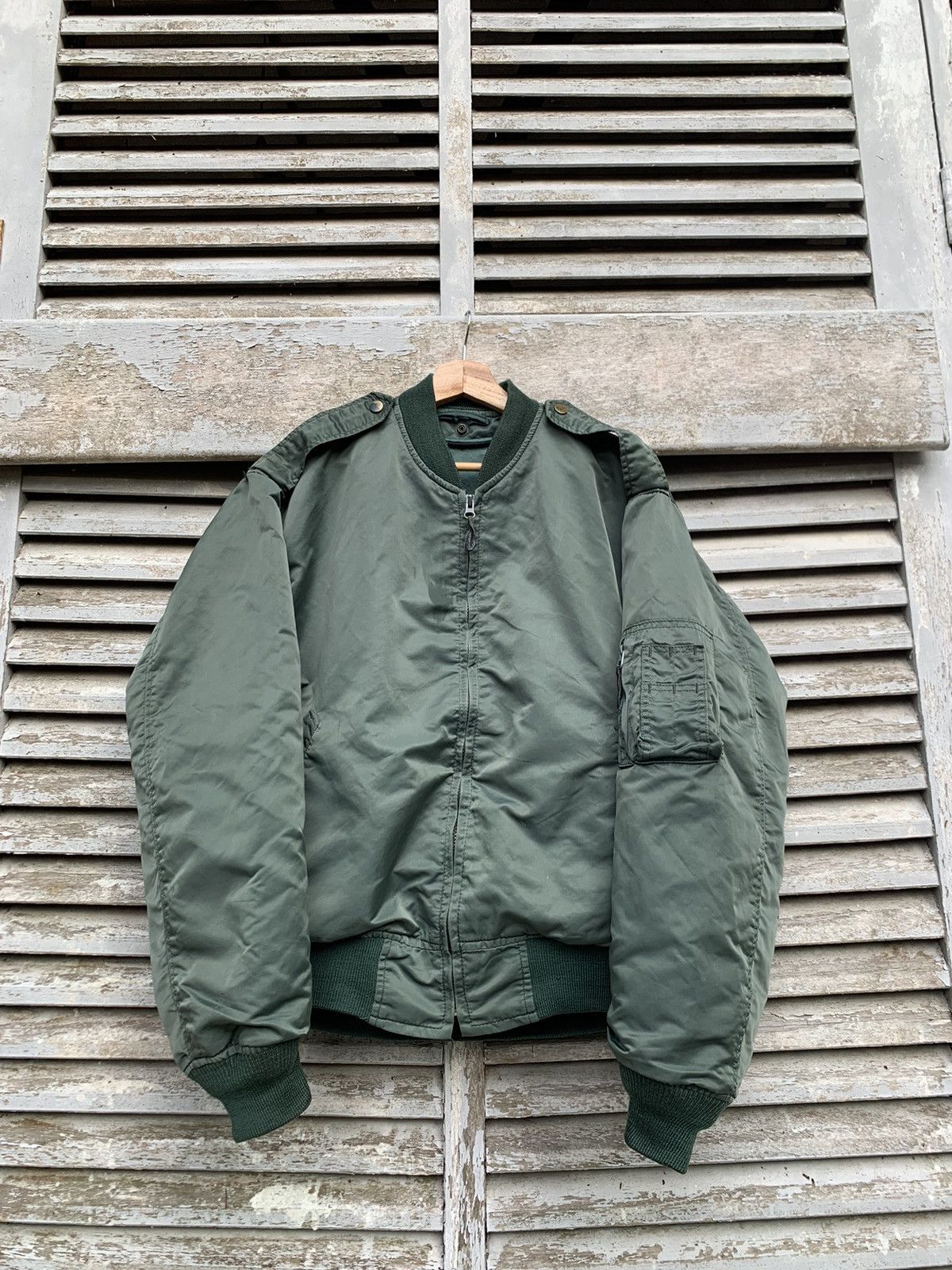 Vintage 🪖Vintage Flyers MA-1 Man Intermediate Bomber Jacket Size US L / EU 52-54 / 3 - 5 Thumbnail