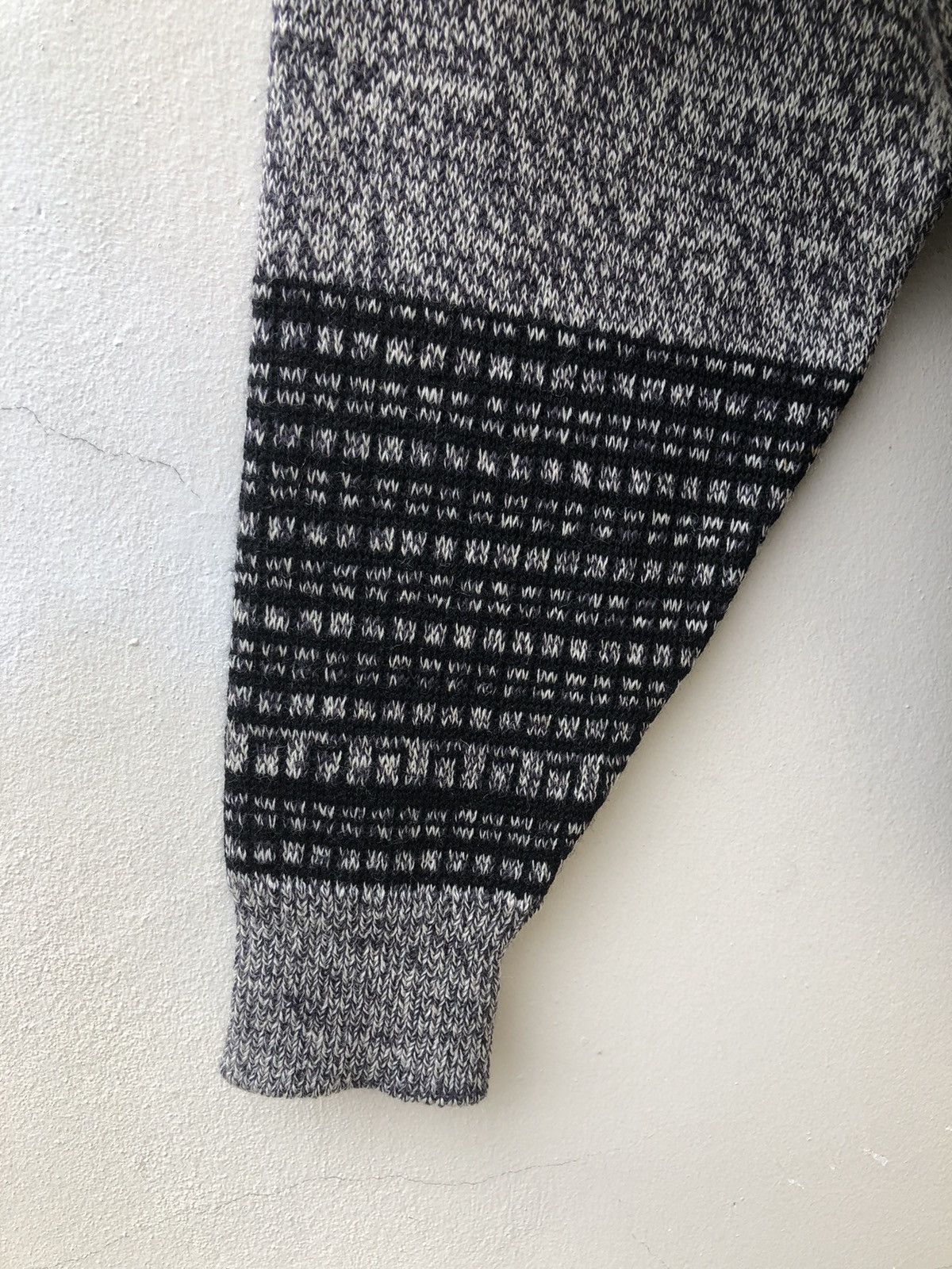 Nicole Club Vintage Seduction de Nicole FW 1994 Abstract Art Knitwear Size US L / EU 52-54 / 3 - 8 Thumbnail