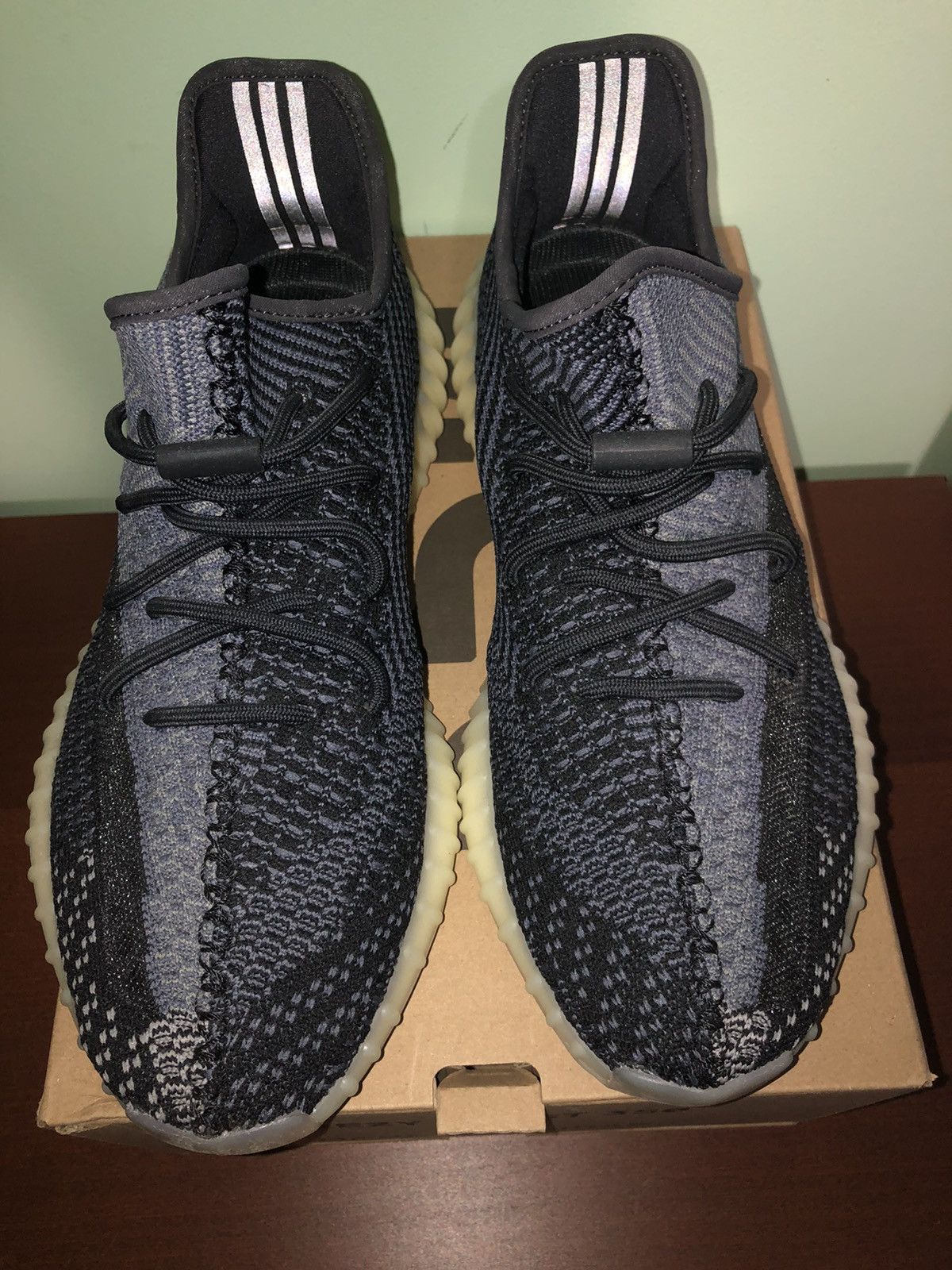 Yeezy 350 Carbon