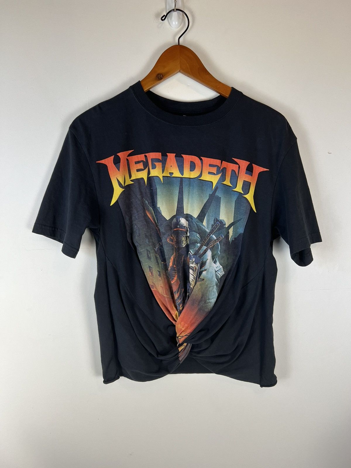 Band Tees R13 Megadeth Fatalbot Twisted Front Tee Size XS / US 0-2 / IT 36-38 - 1 Thumbnail