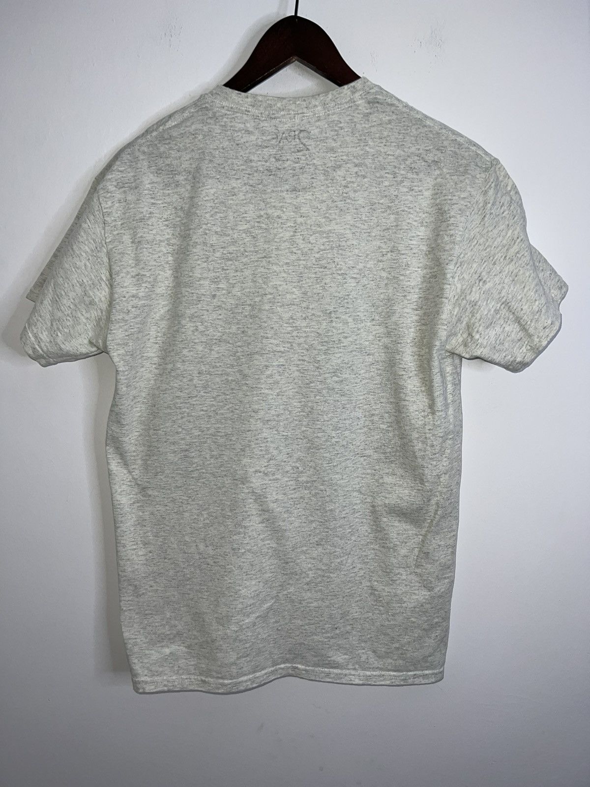 Band Tees 2Pac Shakur Grey T-shirt Size US M / EU 48-50 / 2 - 2 Thumbnail