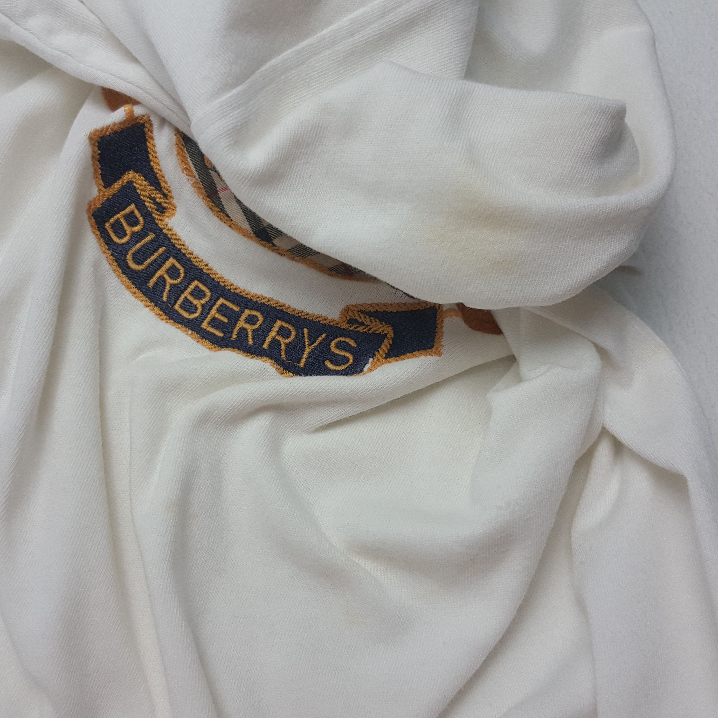 Burberry × Vintage Vintage BURBERRY LONDON Big Logo Design T-Shirt Size US M / EU 48-50 / 2 - 5 Thumbnail