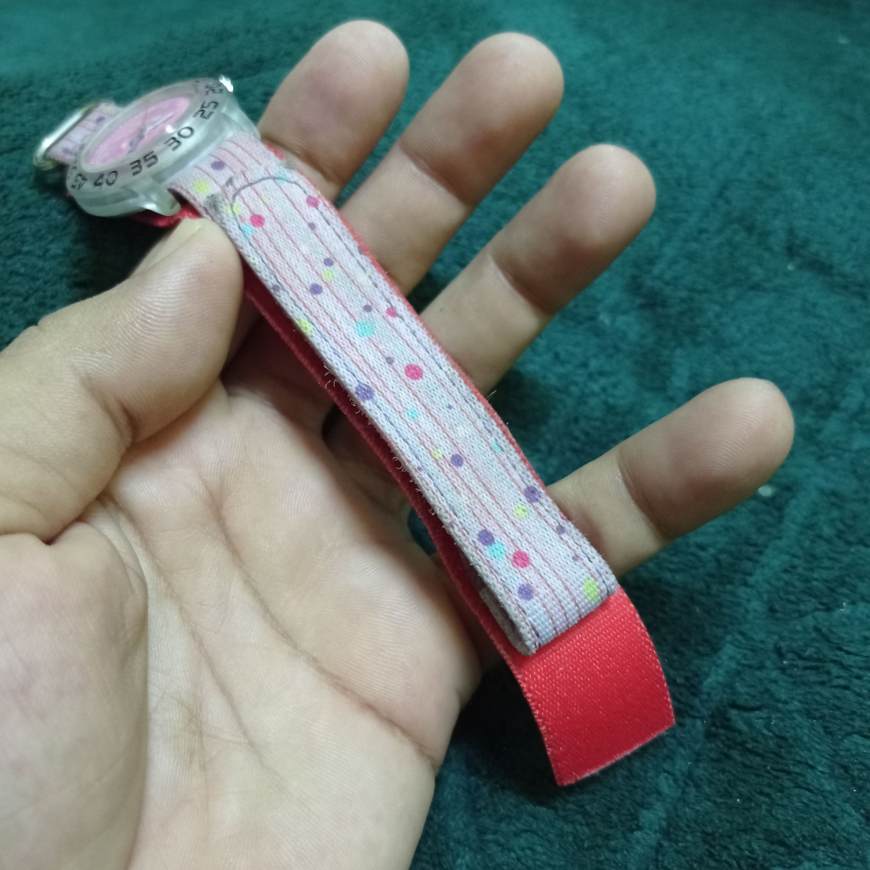 Vintage Retro Sesame Street Ladies Watch (Adjustable Velcro Strap ) Size ONE SIZE - 11 Thumbnail